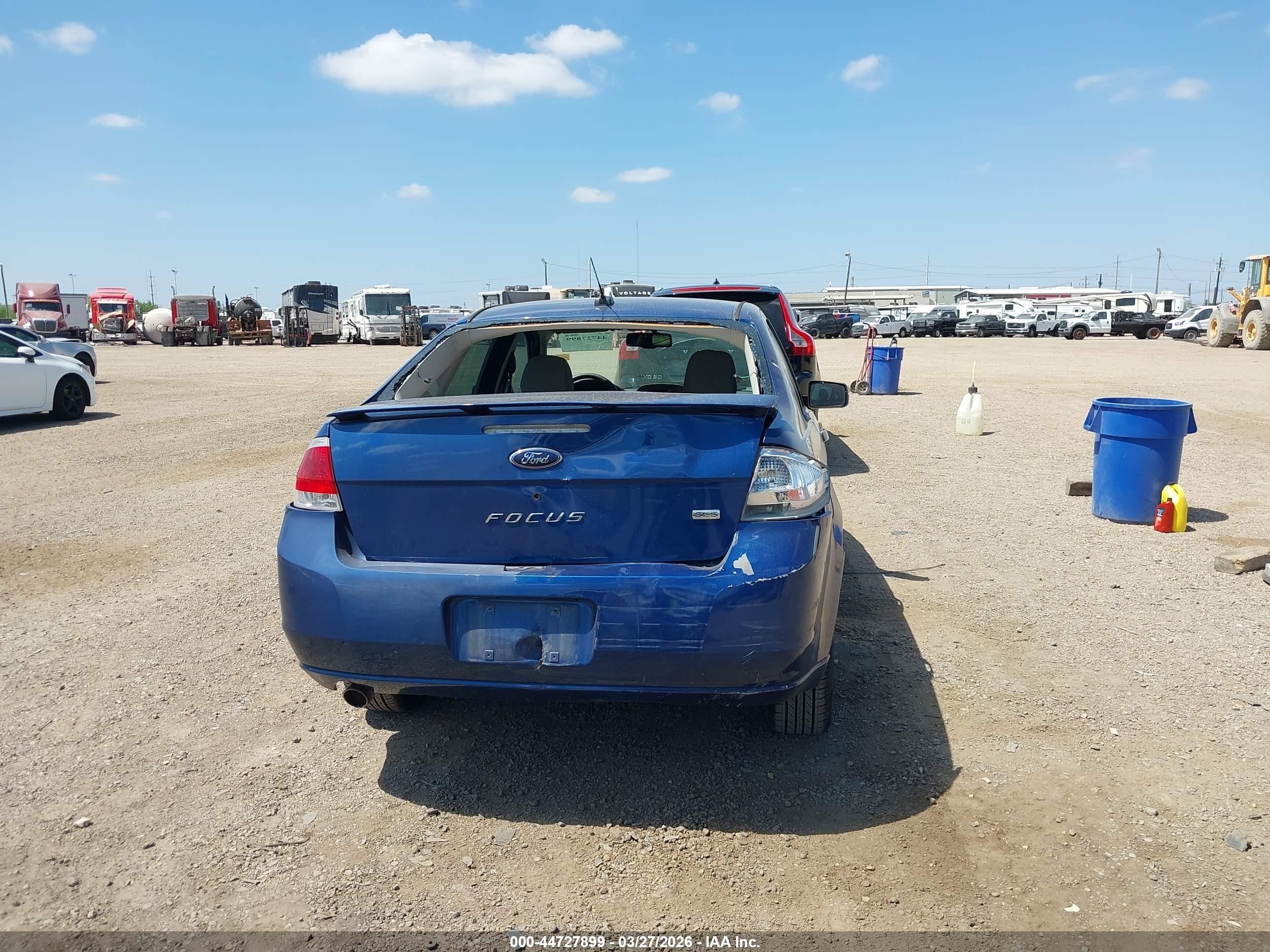 2008 Ford Focus Se/ses Blue vin: 1FAHP35N38W199578