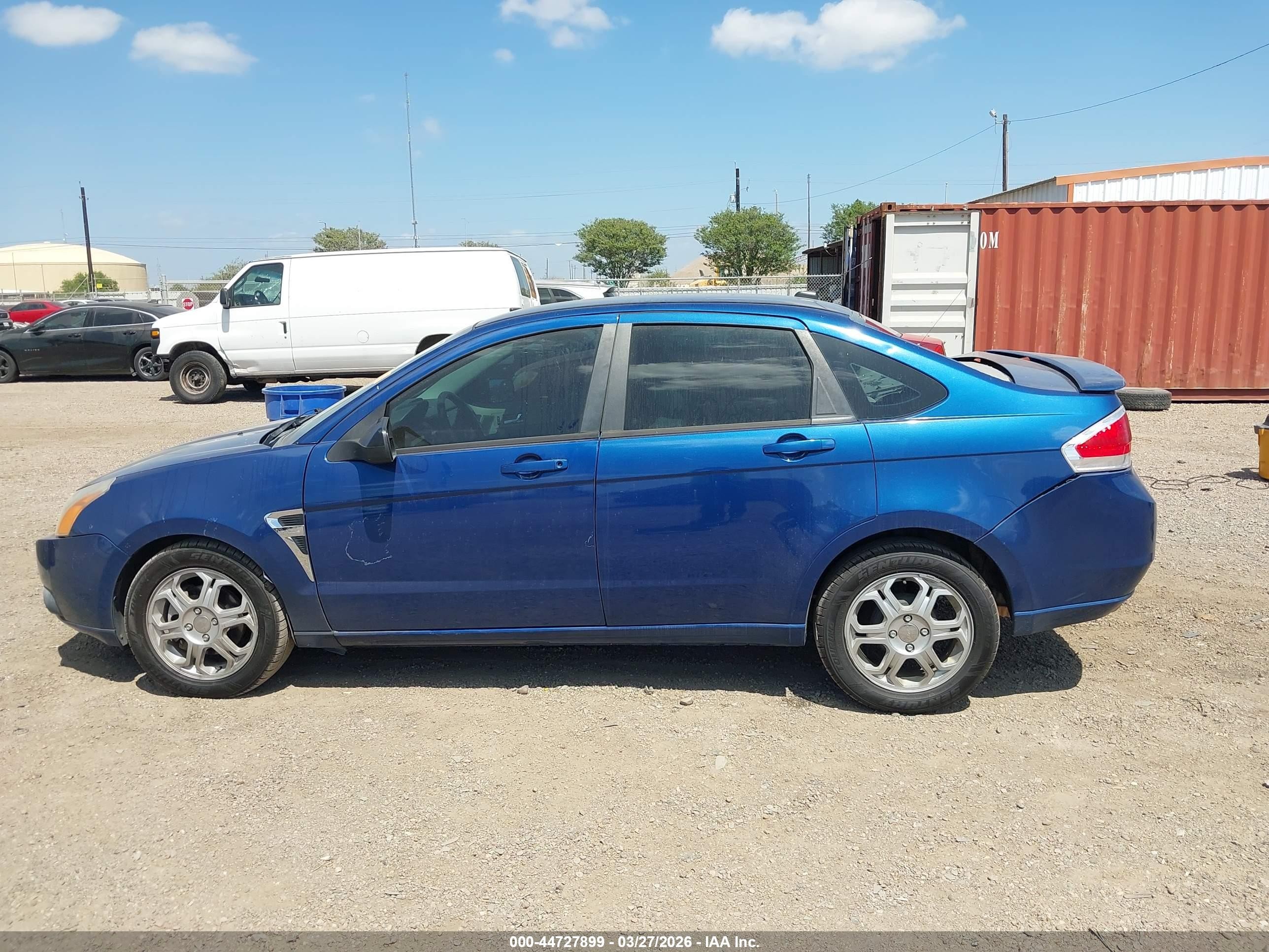 2008 Ford Focus Se/ses Blue vin: 1FAHP35N38W199578