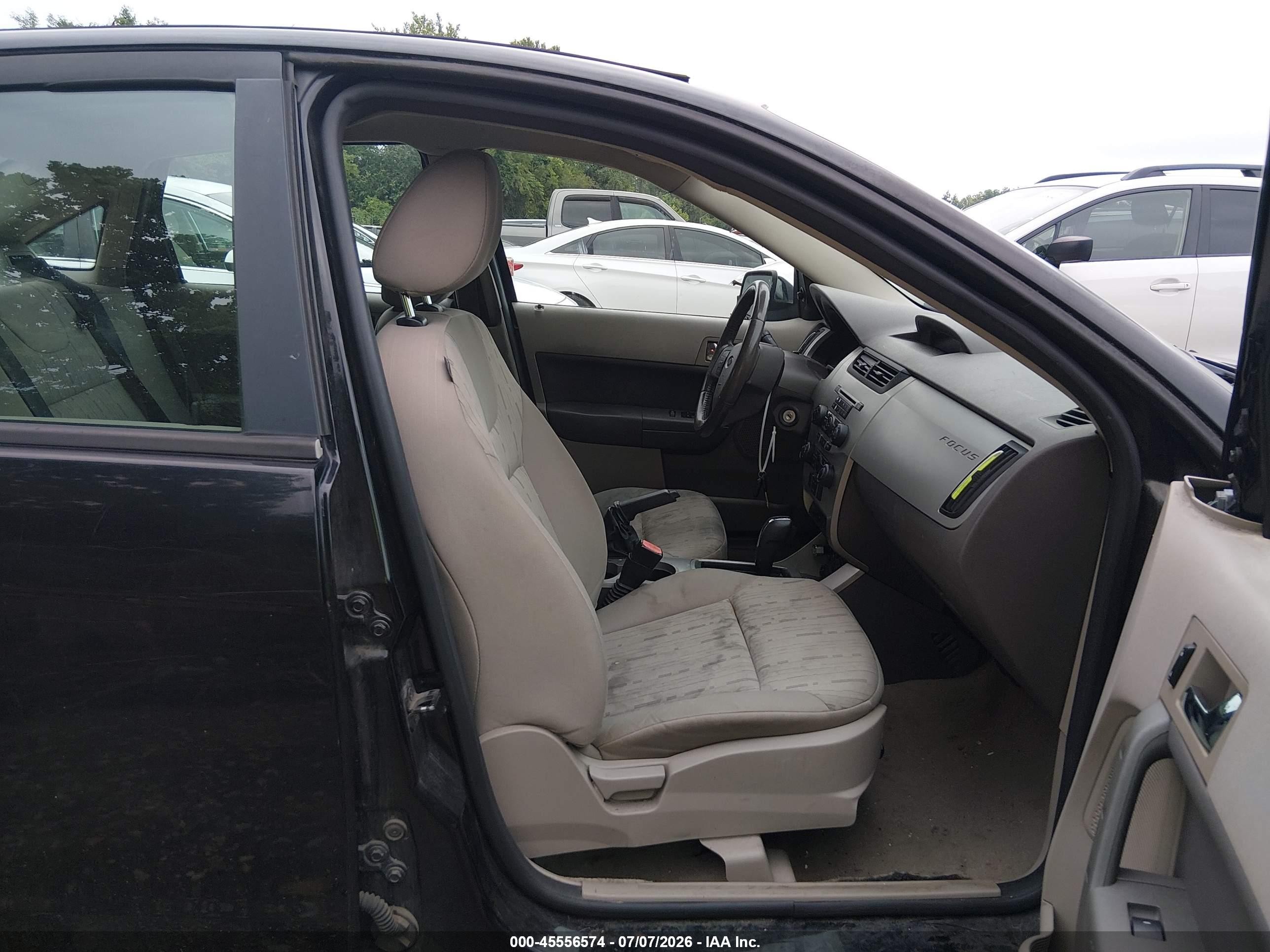 2008 Ford Focus Se/ses Black vin: 1FAHP35N38W233423