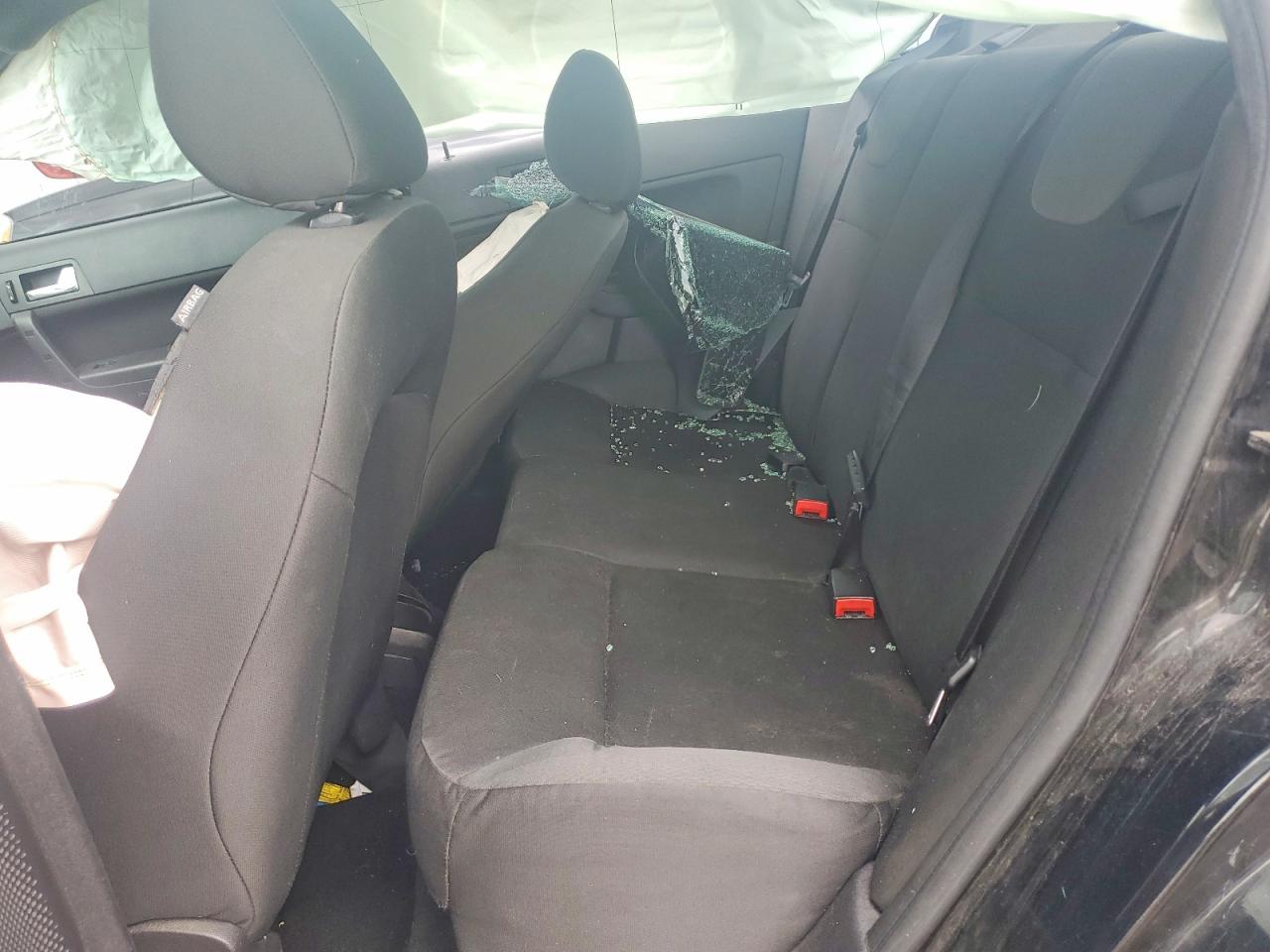 2008 Ford Focus Se Black vin: 1FAHP35N38W266518