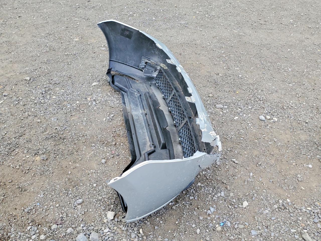 2008 Ford Focus Se Silver vin: 1FAHP35N38W284548