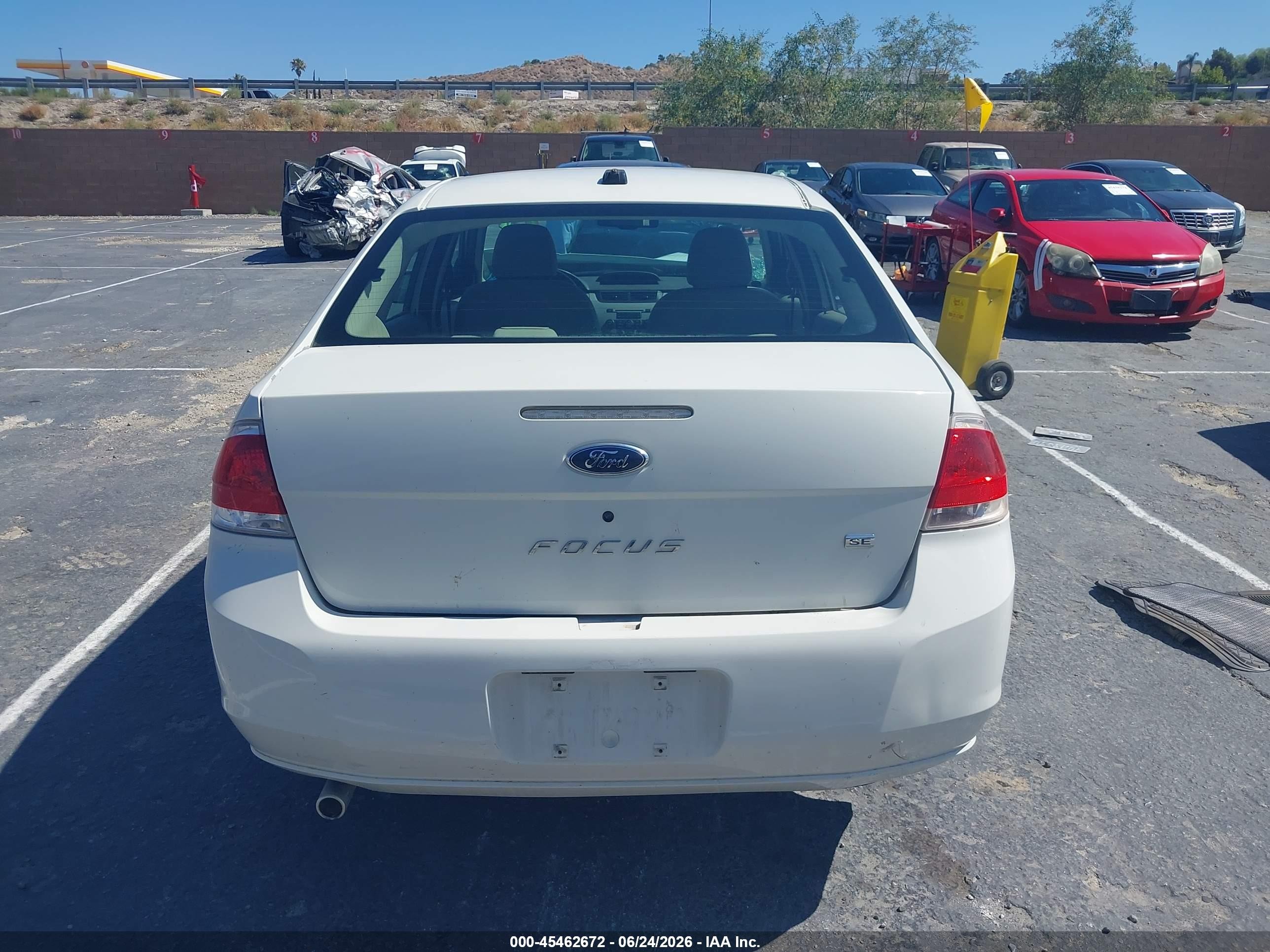 2009 Ford Focus Se White vin: 1FAHP35N39W124753