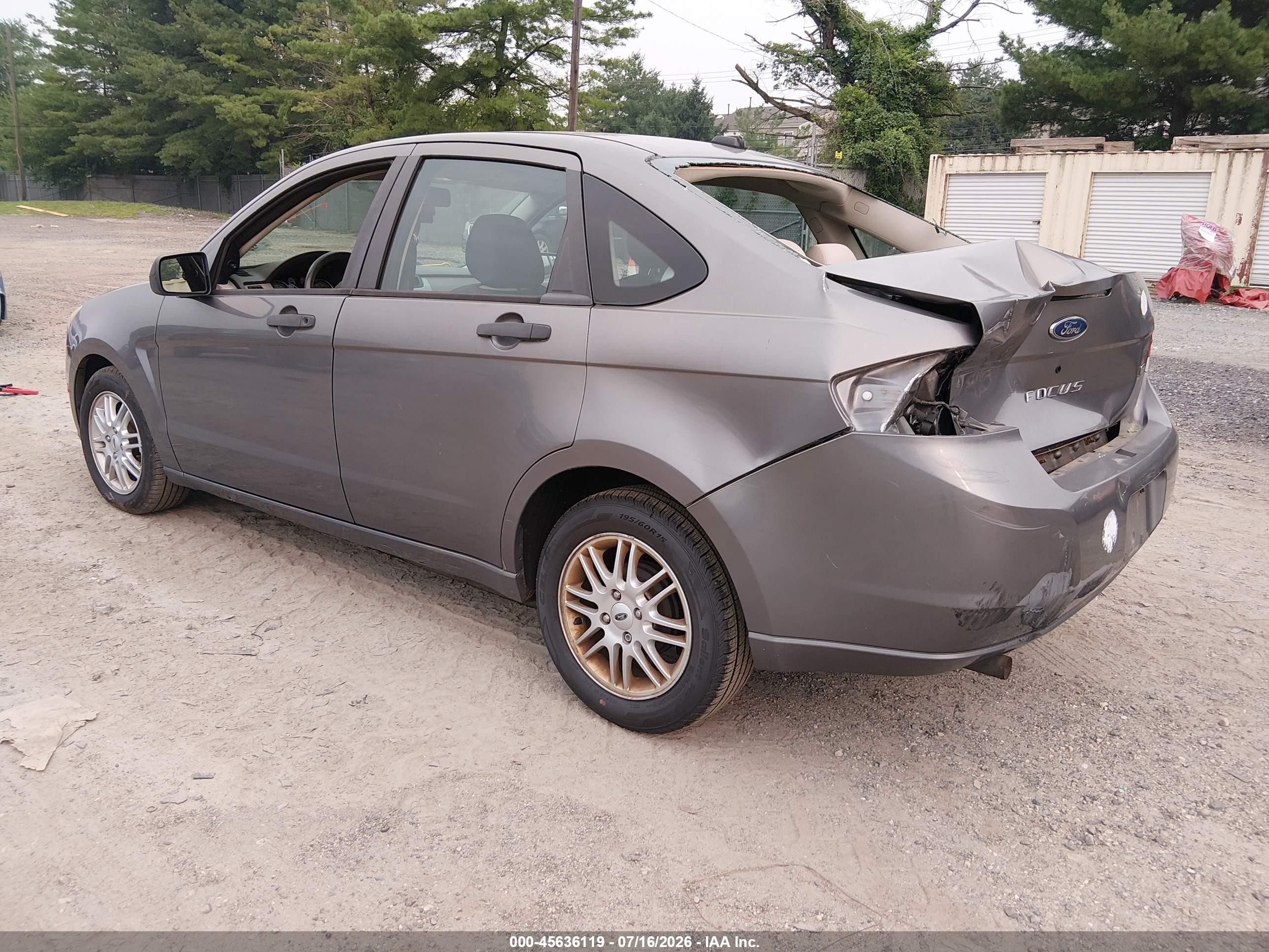 2009 Ford Focus Se Золотой vin: 1FAHP35N39W128446