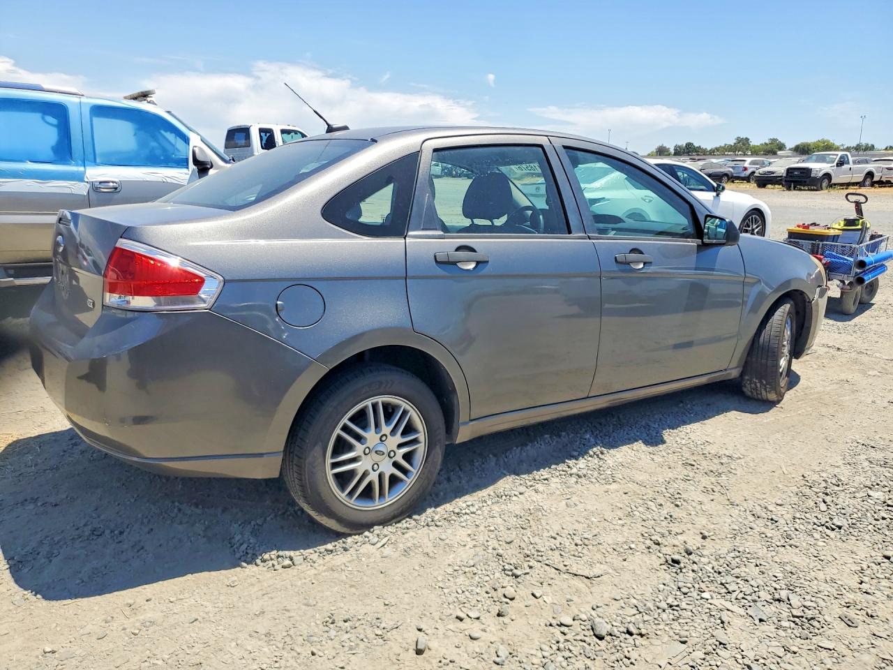 2009 Ford Focus Se Gray vin: 1FAHP35N39W141102