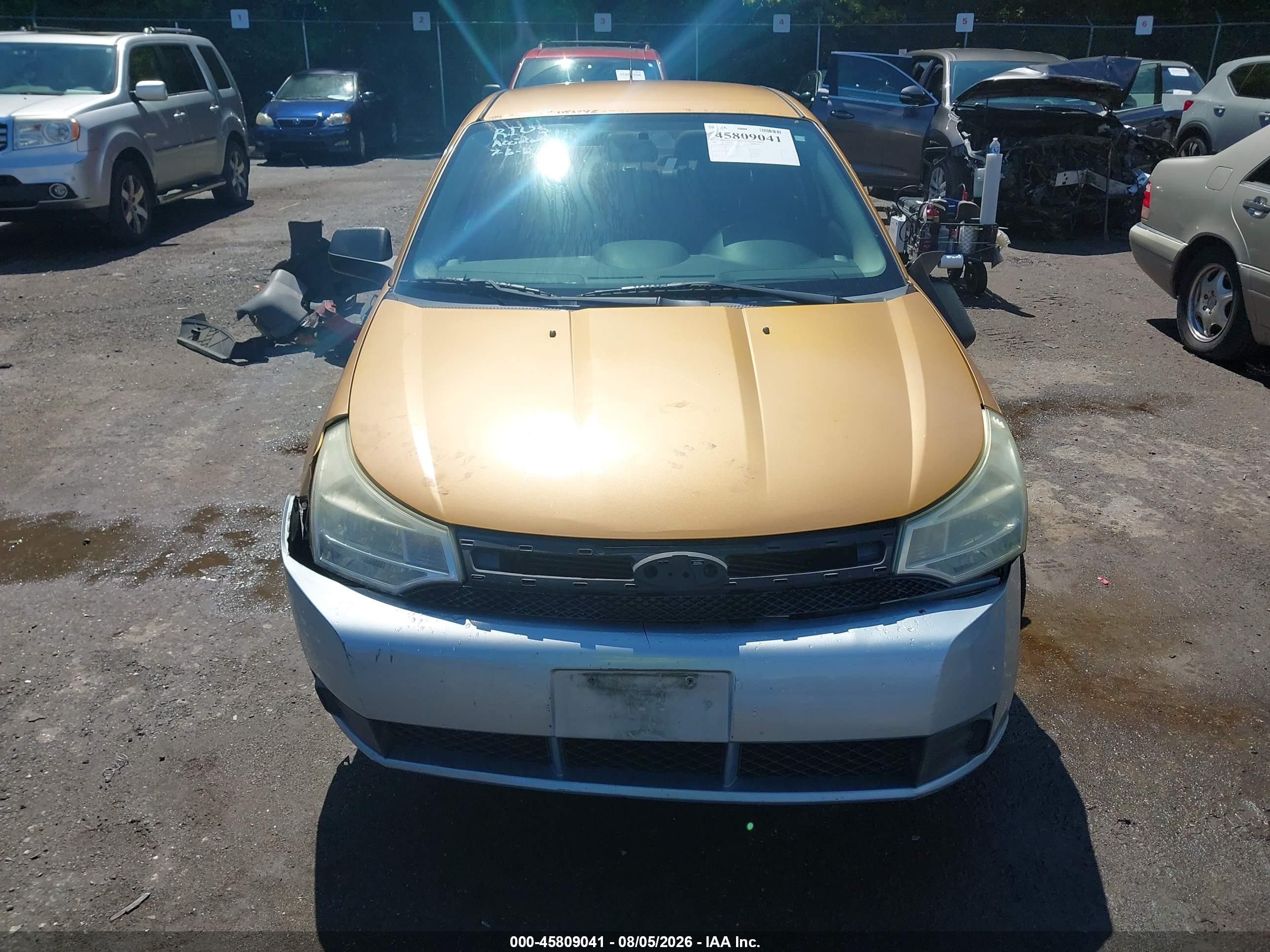 2009 Ford Focus Se Orange vin: 1FAHP35N39W178683