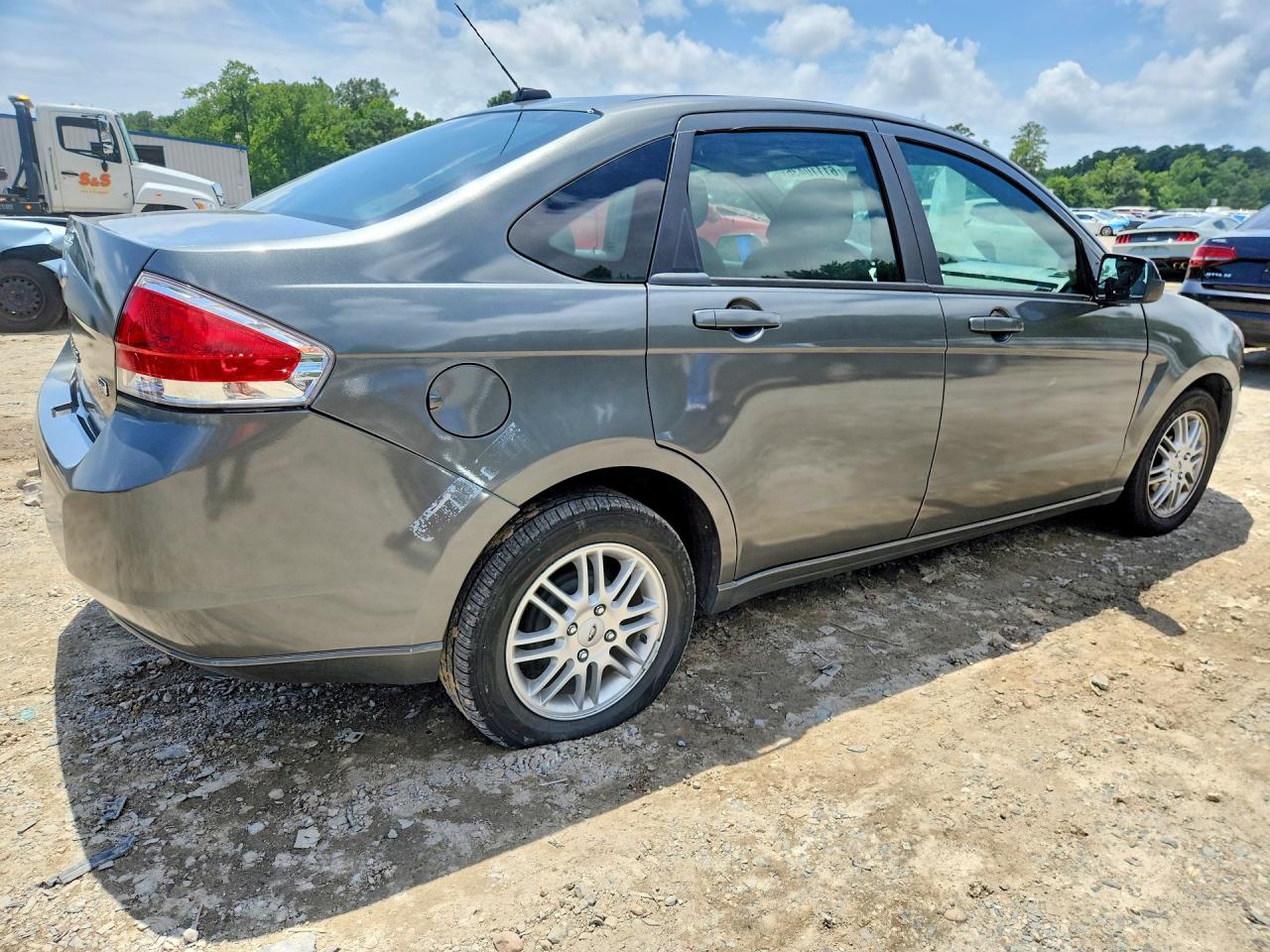 2009 Ford Focus Se Серый vin: 1FAHP35N39W199064