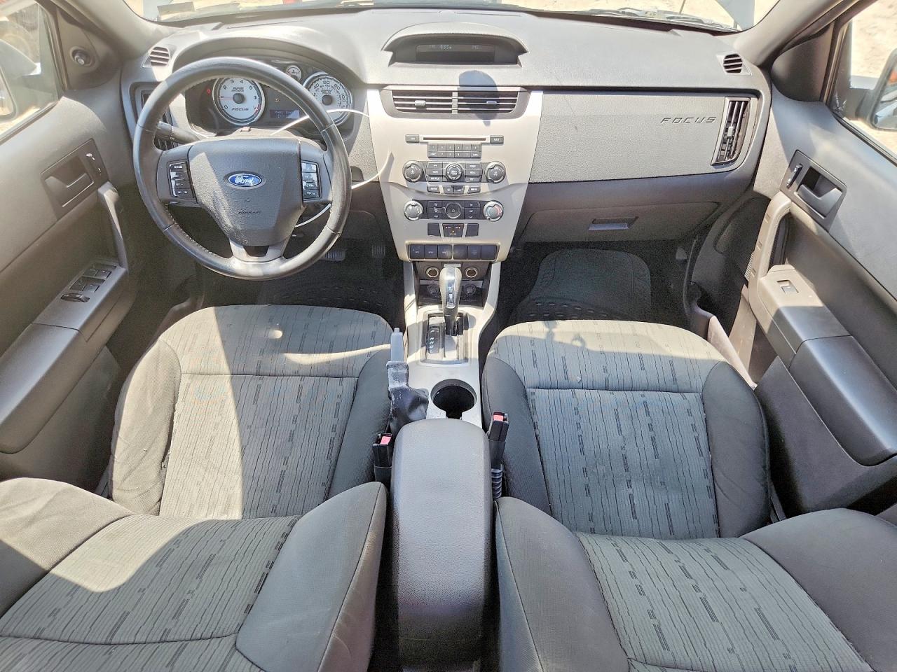 2009 Ford Focus Se Серый vin: 1FAHP35N39W199064