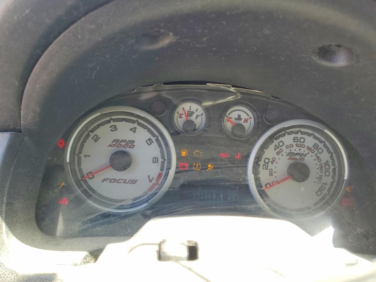 2009 Ford Focus Se Red vin: 1FAHP35N39W202156