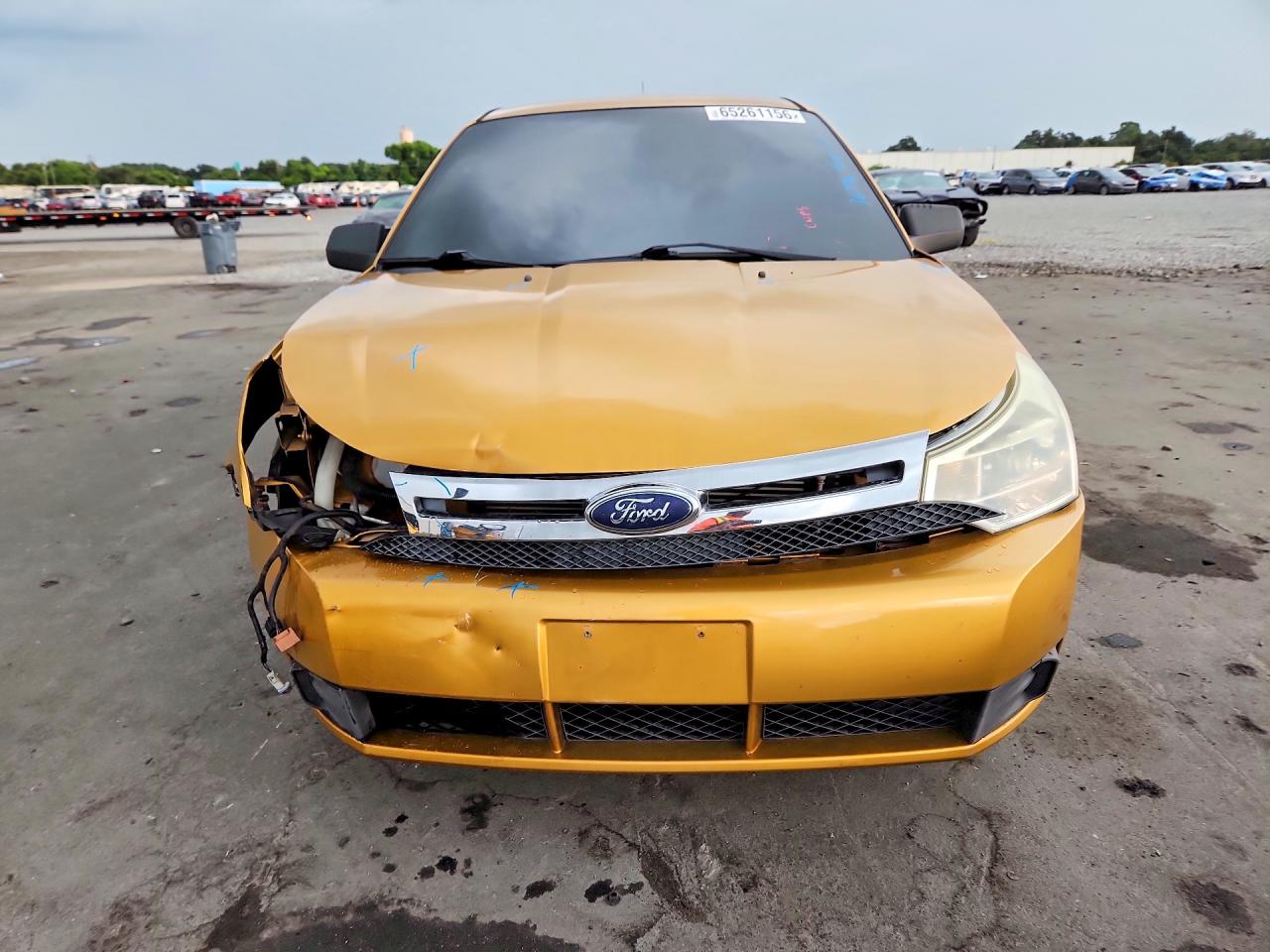 2009 Ford Focus Se Gold vin: 1FAHP35N39W205865