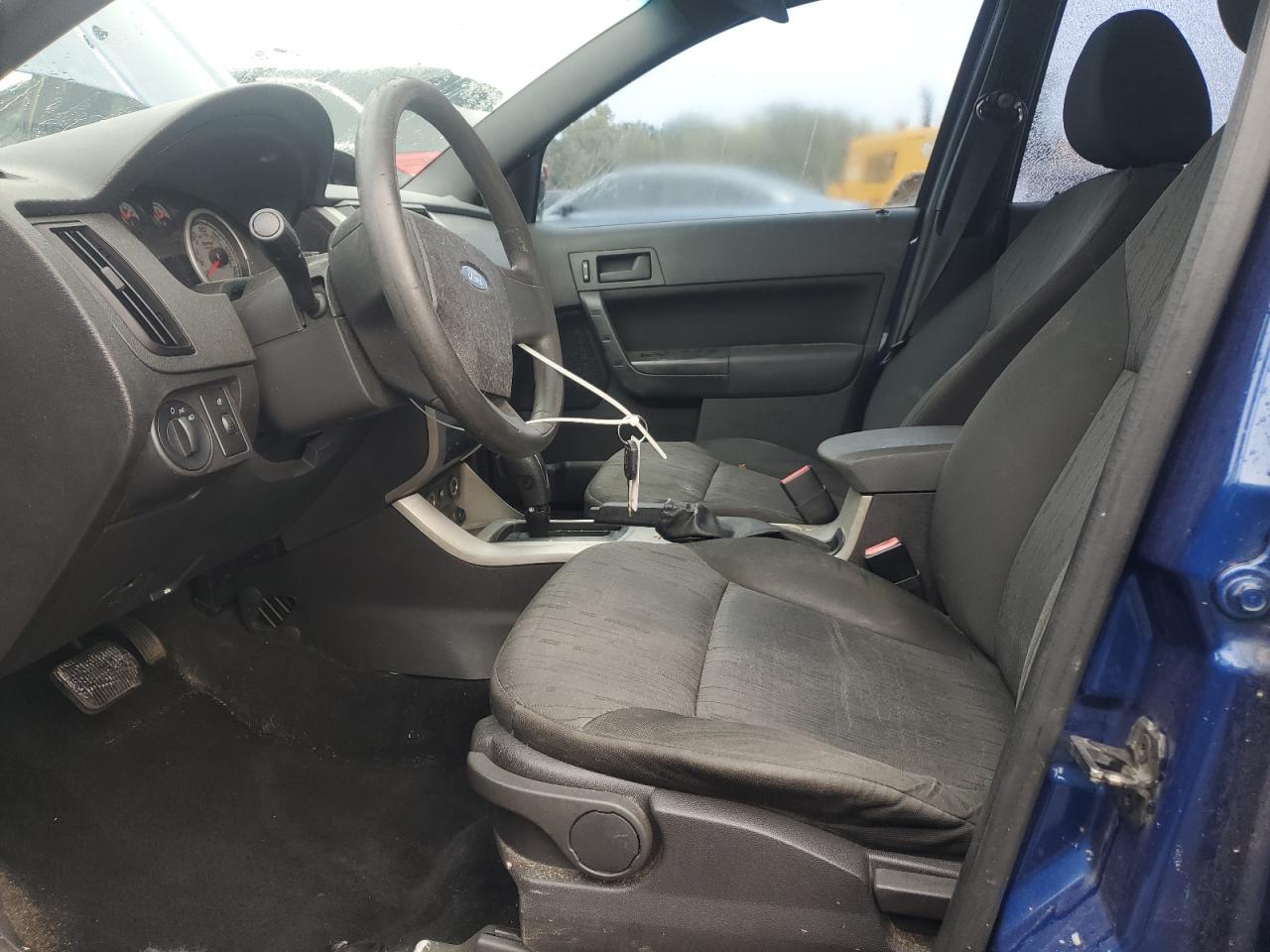 2009 Ford Focus Se Blue vin: 1FAHP35N39W215702
