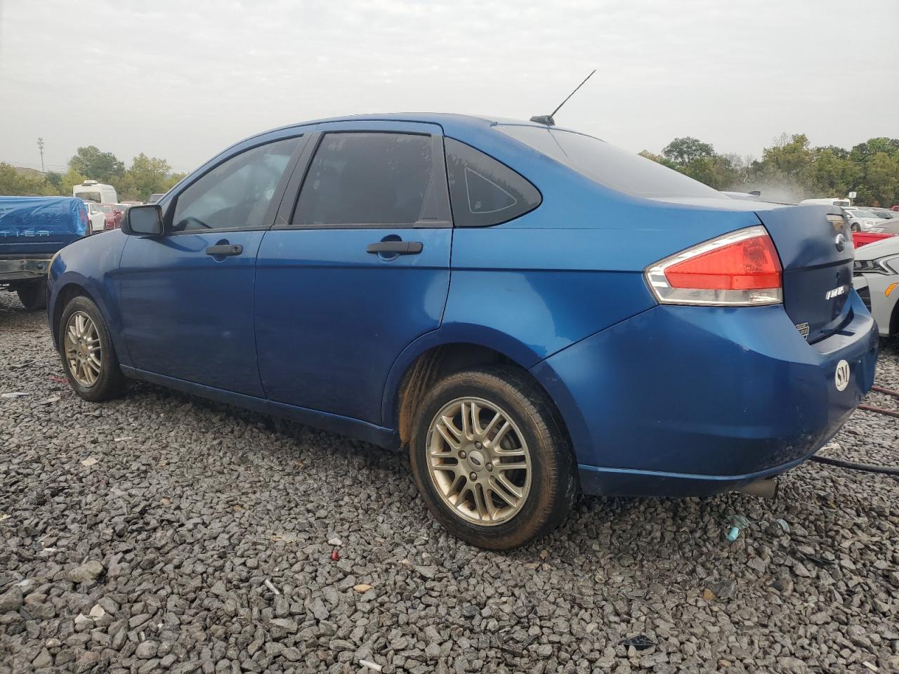 2009 Ford Focus Se Blue vin: 1FAHP35N39W215702