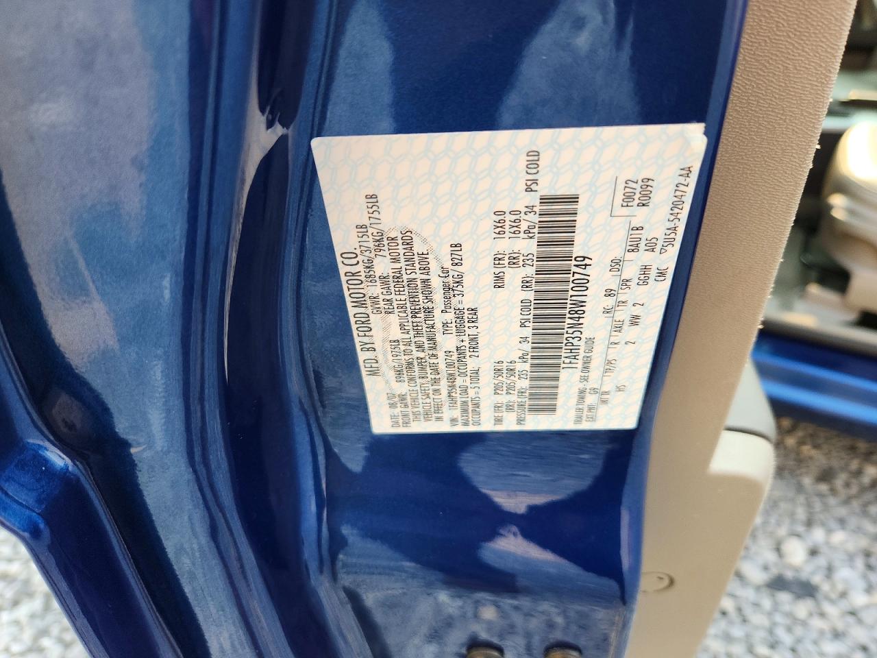 2008 Ford Focus Se Blue vin: 1FAHP35N48W100749