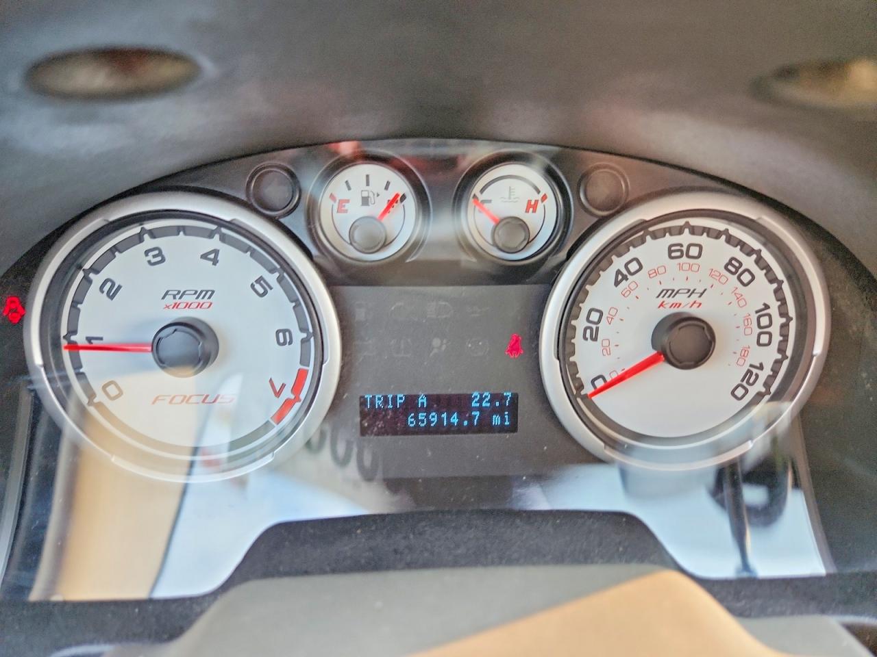 2008 Ford Focus Se Blue vin: 1FAHP35N48W100749