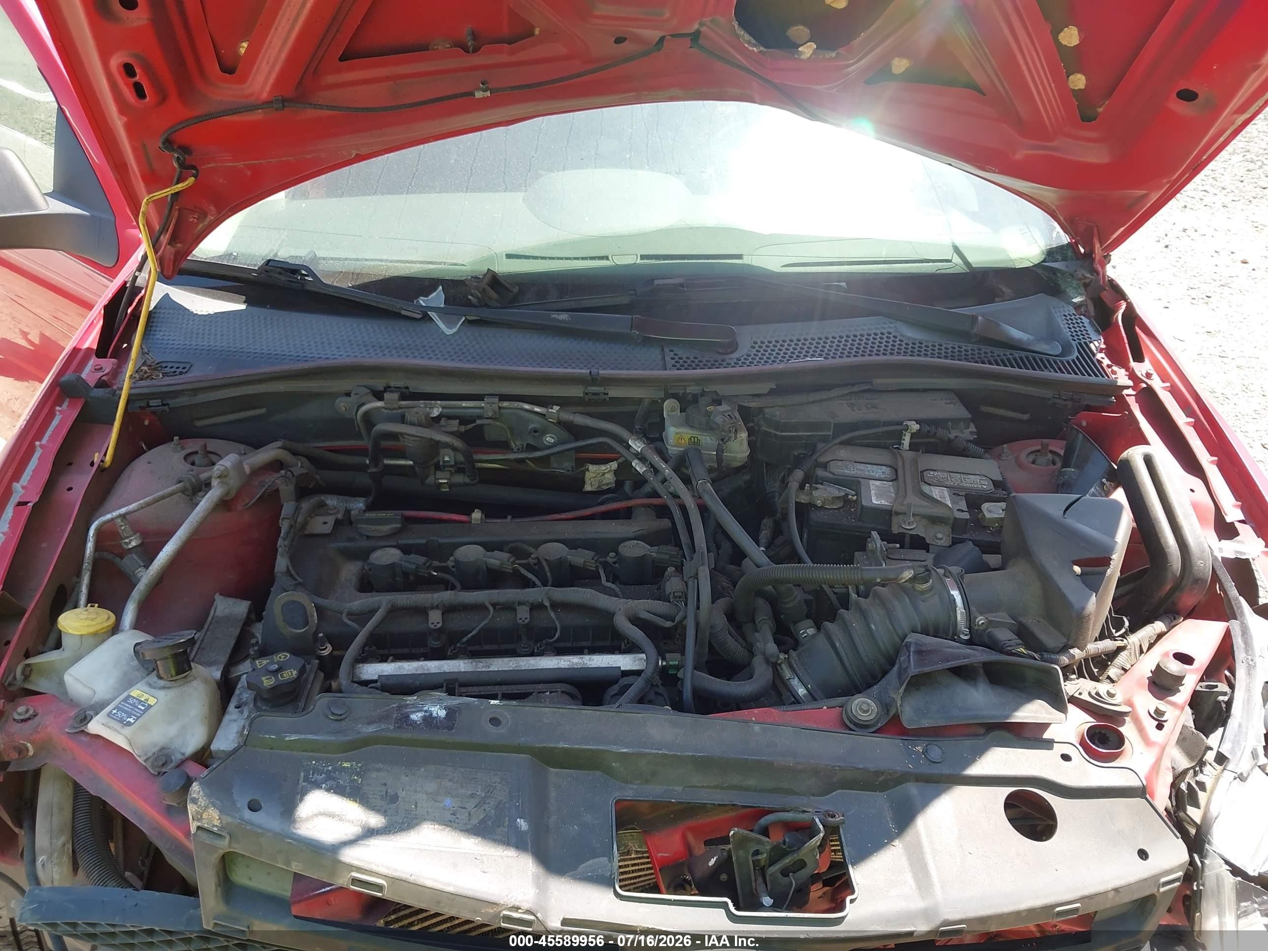 2008 Ford Focus Se/ses Red vin: 1FAHP35N48W147666