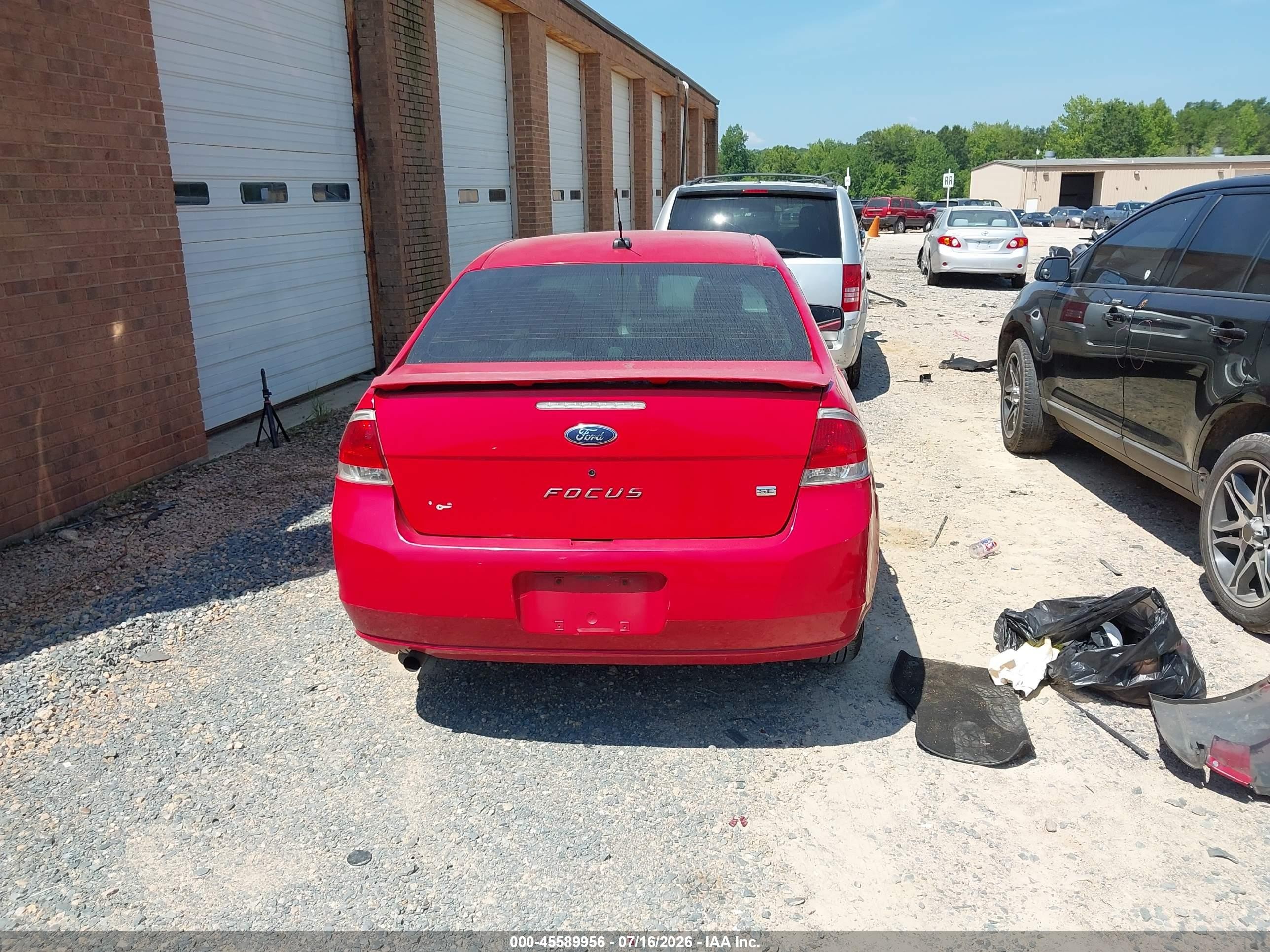 2008 Ford Focus Se/ses Red vin: 1FAHP35N48W147666