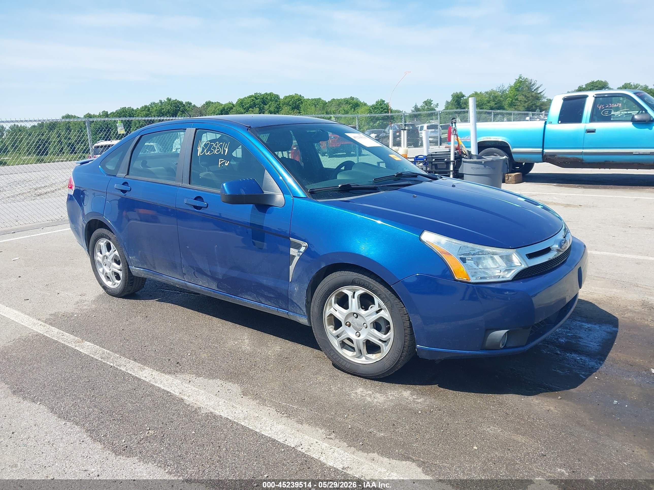 2008 Ford Focus Se/ses Blue vin: 1FAHP35N48W171661