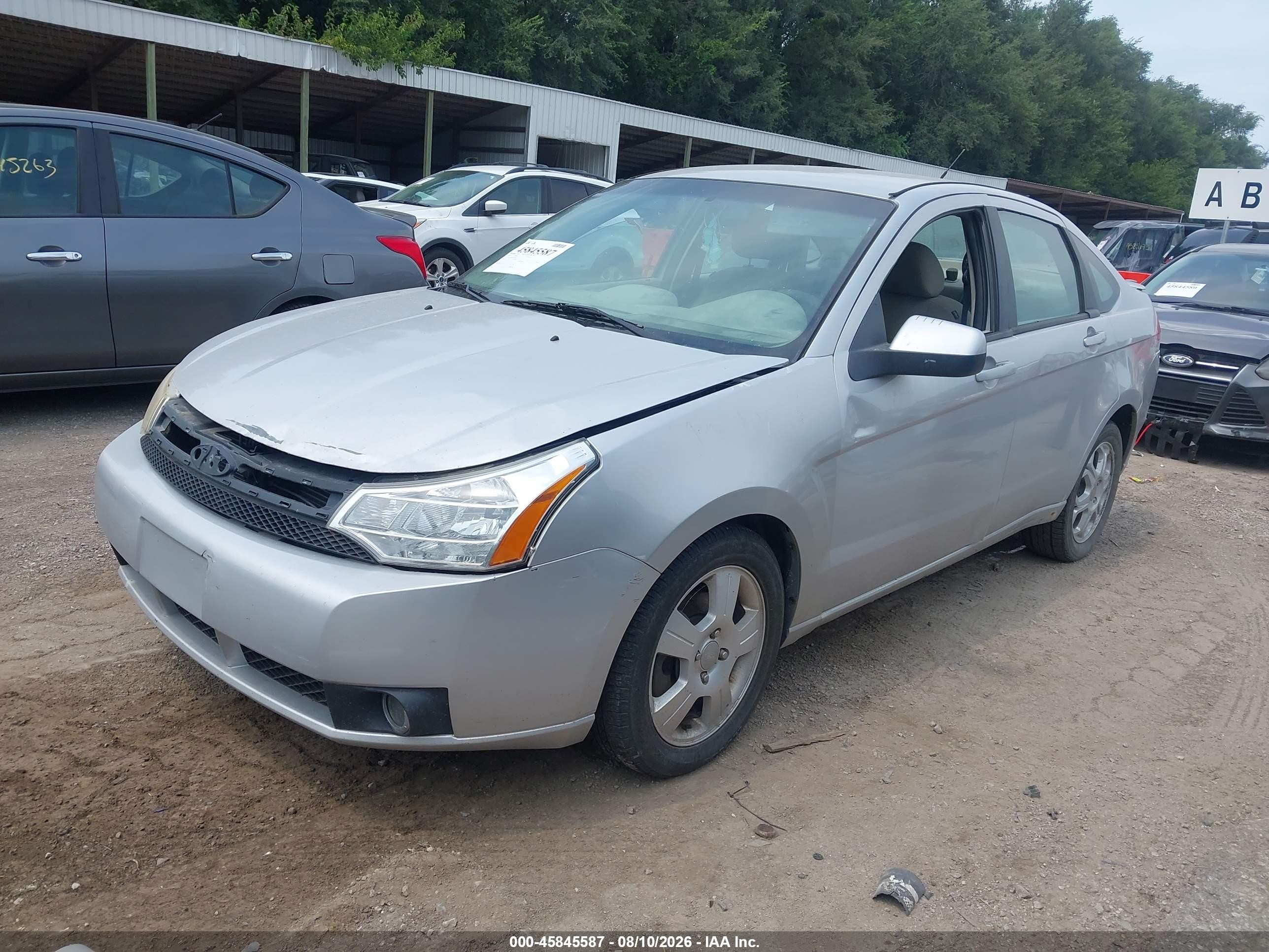 2008 Ford Focus Se/ses Серебряный vin: 1FAHP35N48W197287