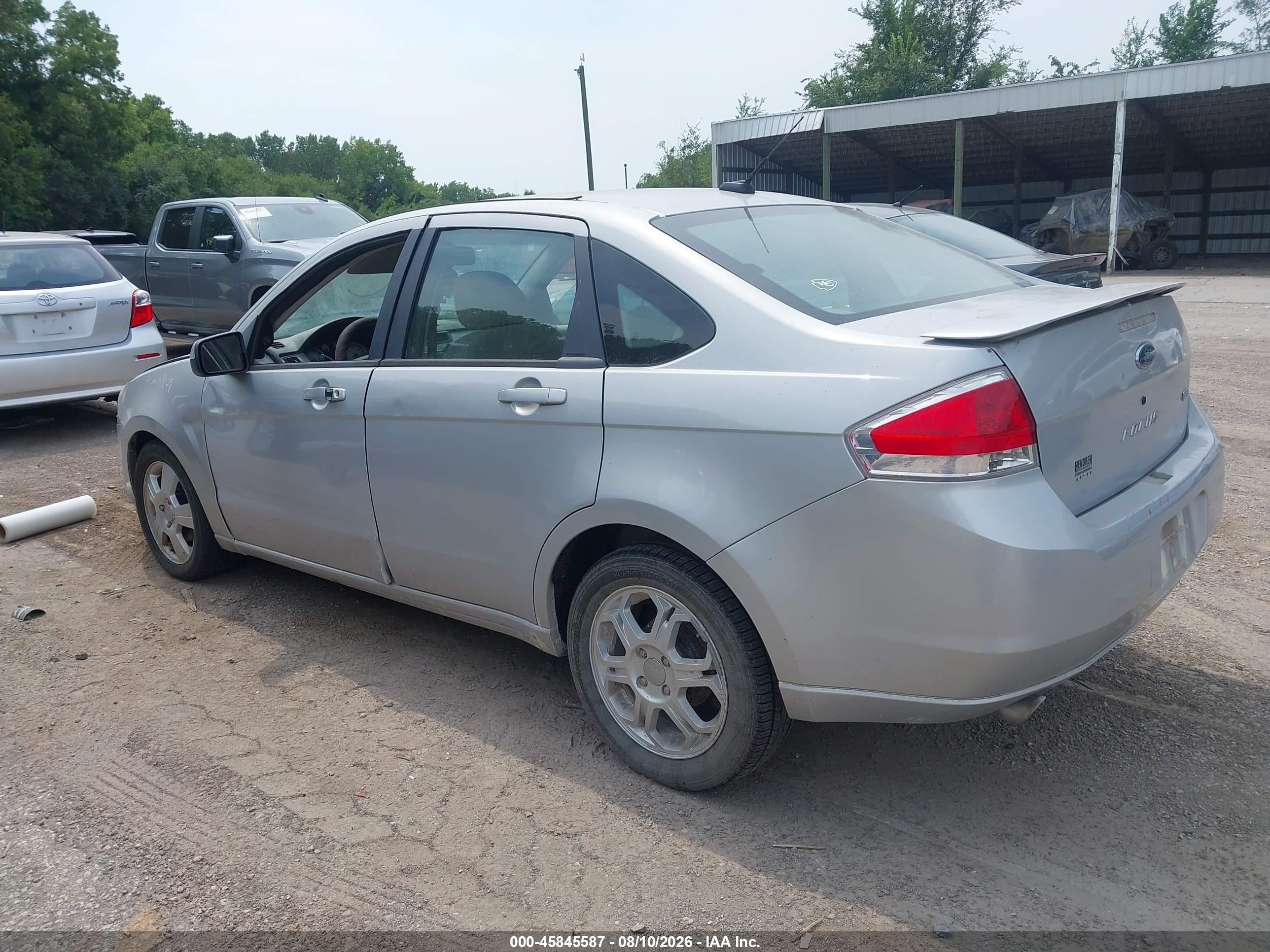 2008 Ford Focus Se/ses Серебряный vin: 1FAHP35N48W197287