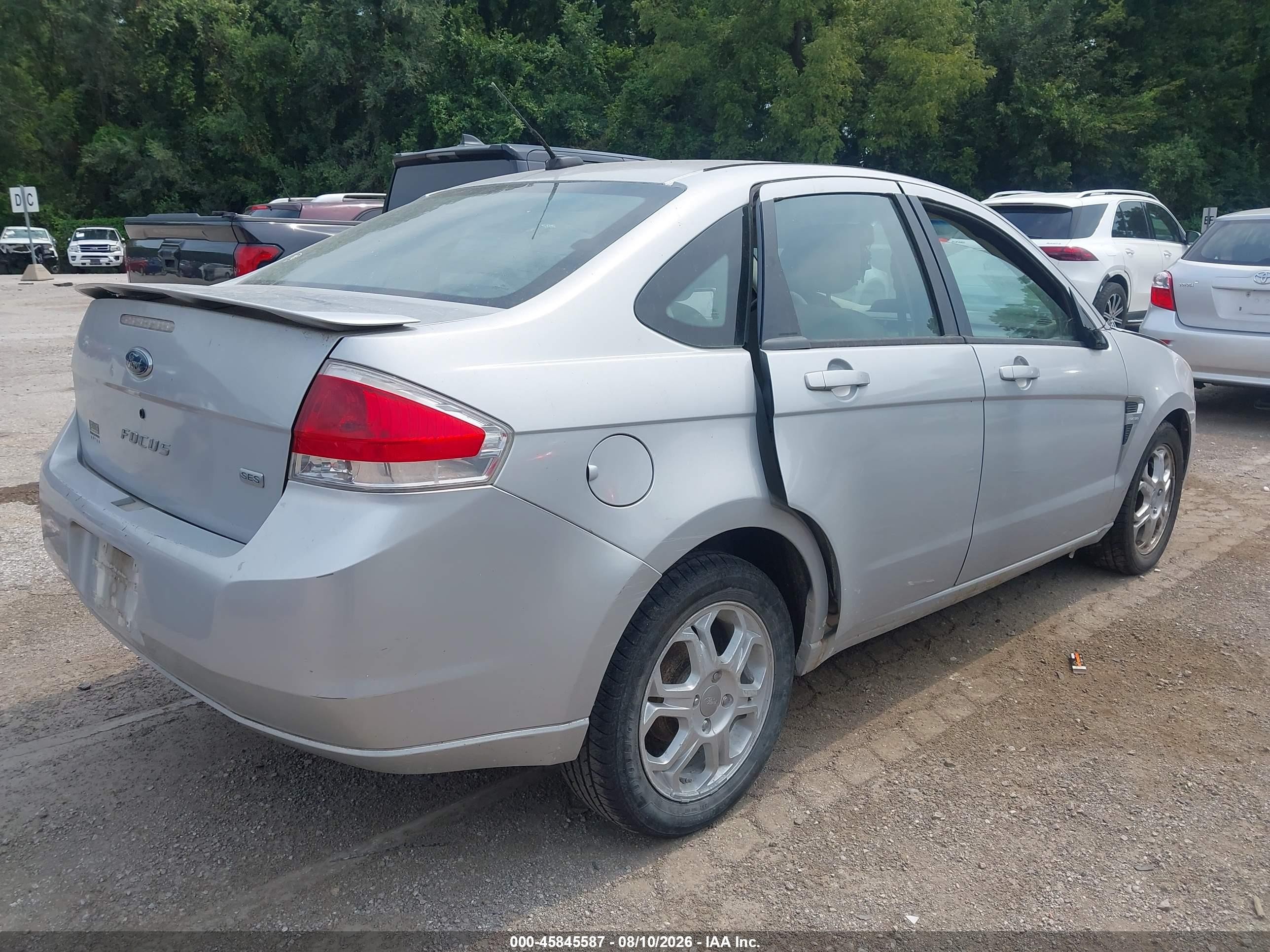 2008 Ford Focus Se/ses Серебряный vin: 1FAHP35N48W197287