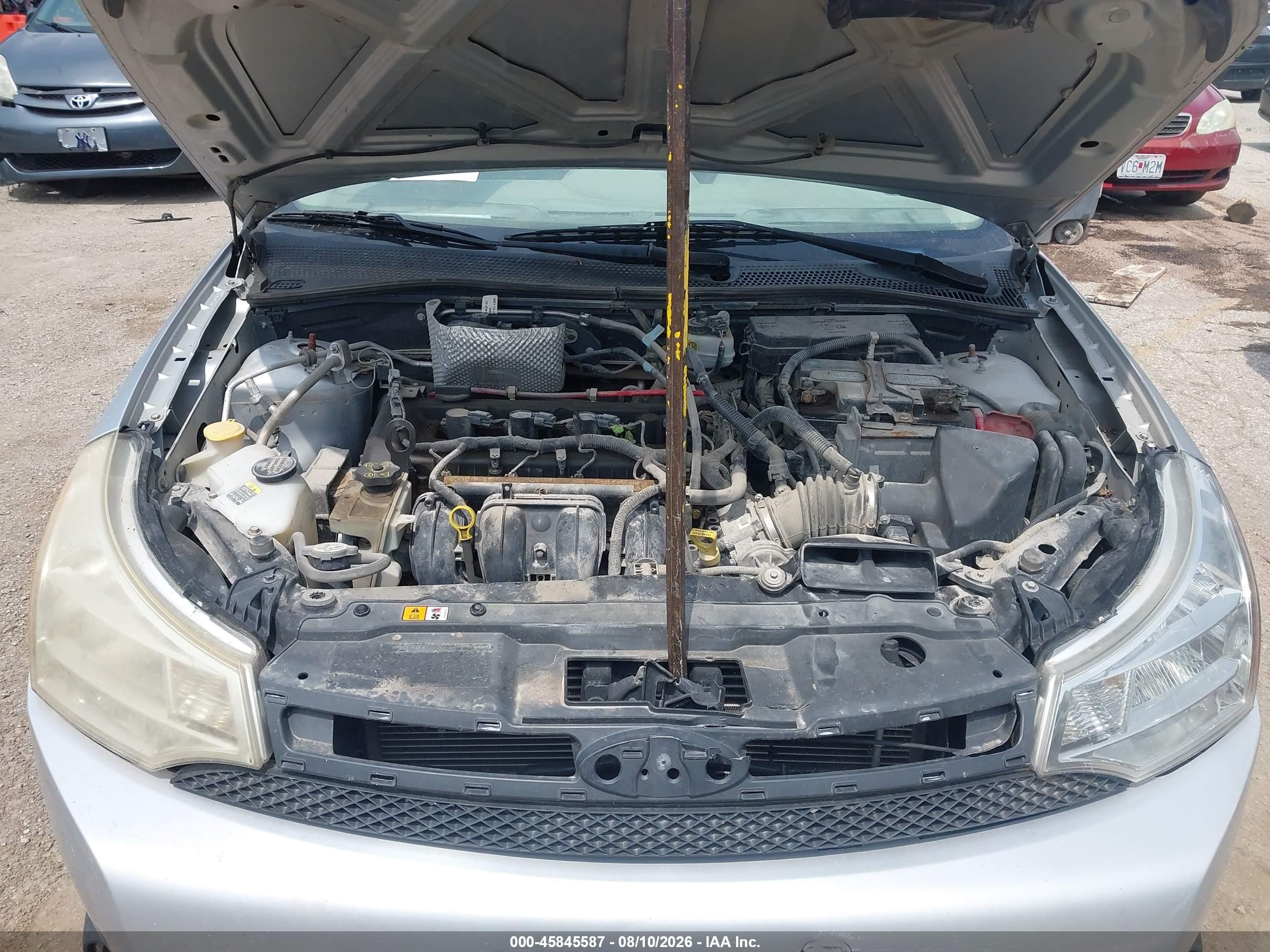 2008 Ford Focus Se/ses Серебряный vin: 1FAHP35N48W197287