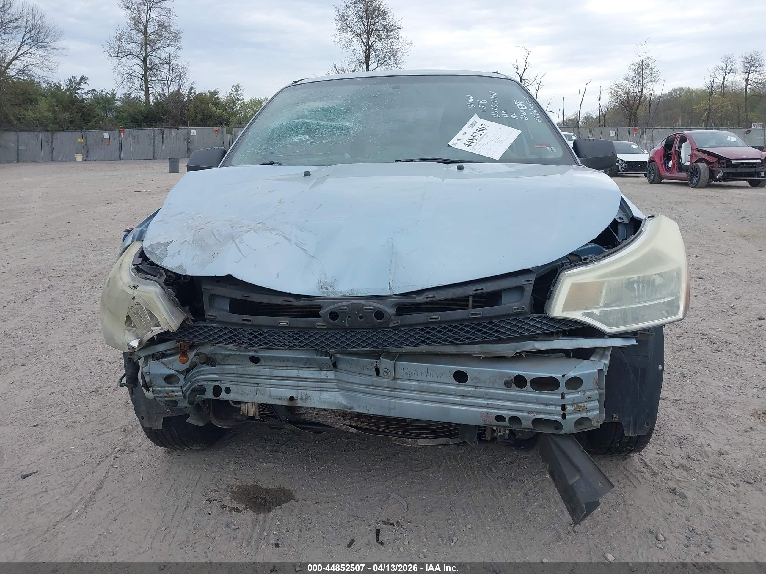 2008 Ford Focus Se/ses Light Blue vin: 1FAHP35N48W200432