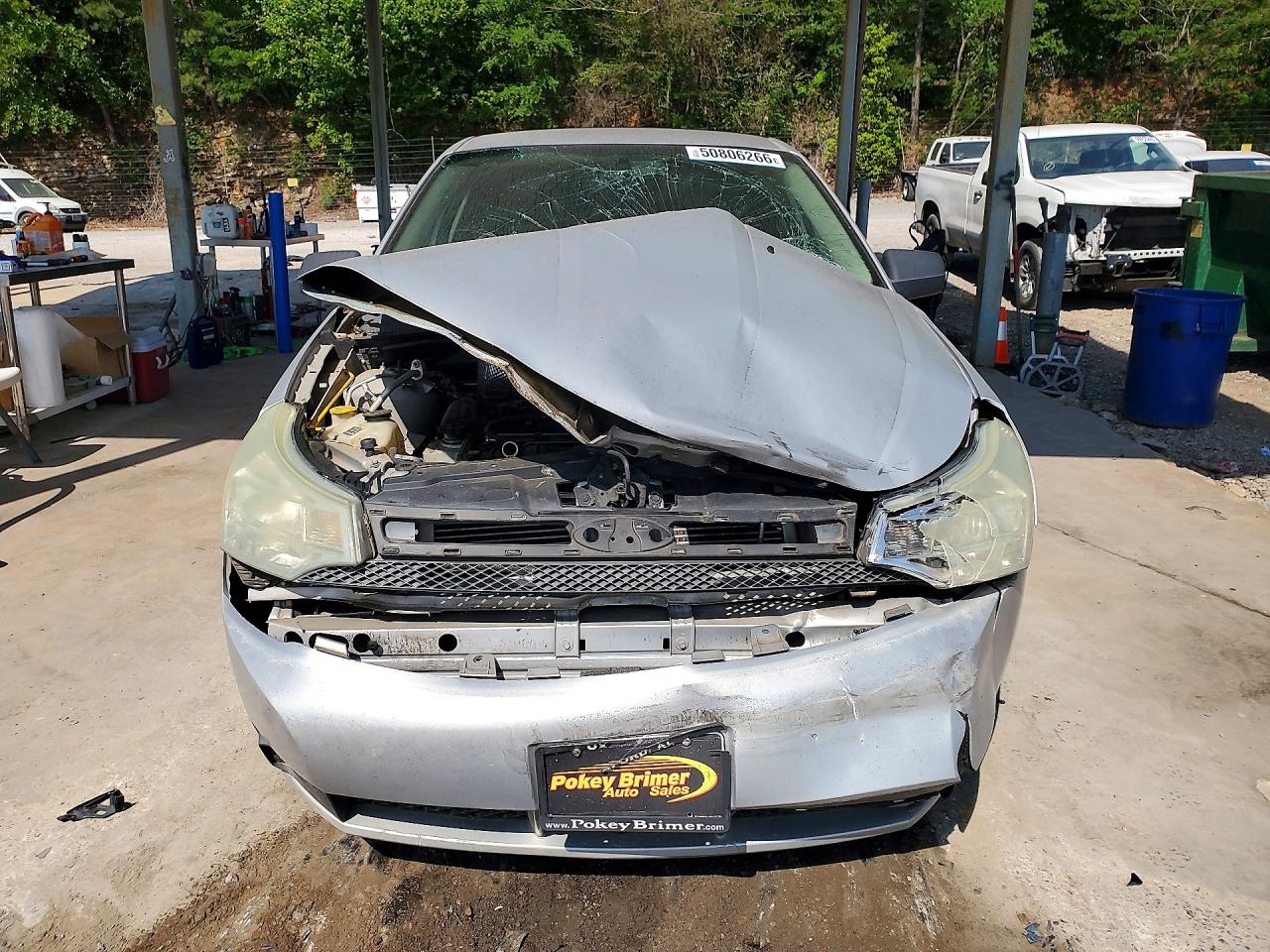 2008 Ford Focus Se Silver vin: 1FAHP35N48W216002