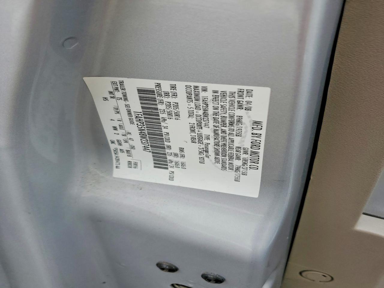 2008 Ford Focus Se Silver vin: 1FAHP35N48W237447