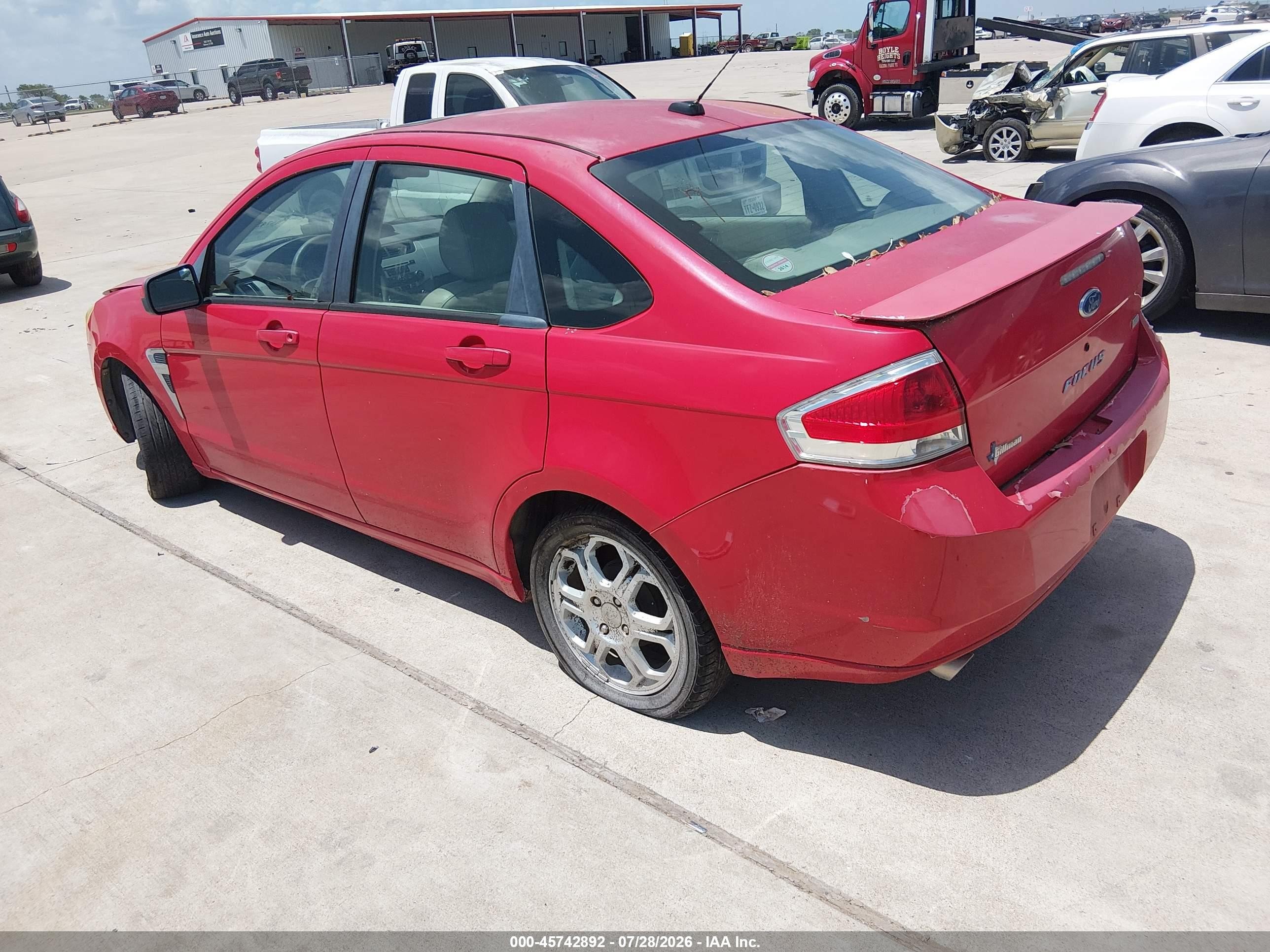 2008 Ford Focus Se/ses Red vin: 1FAHP35N48W248223