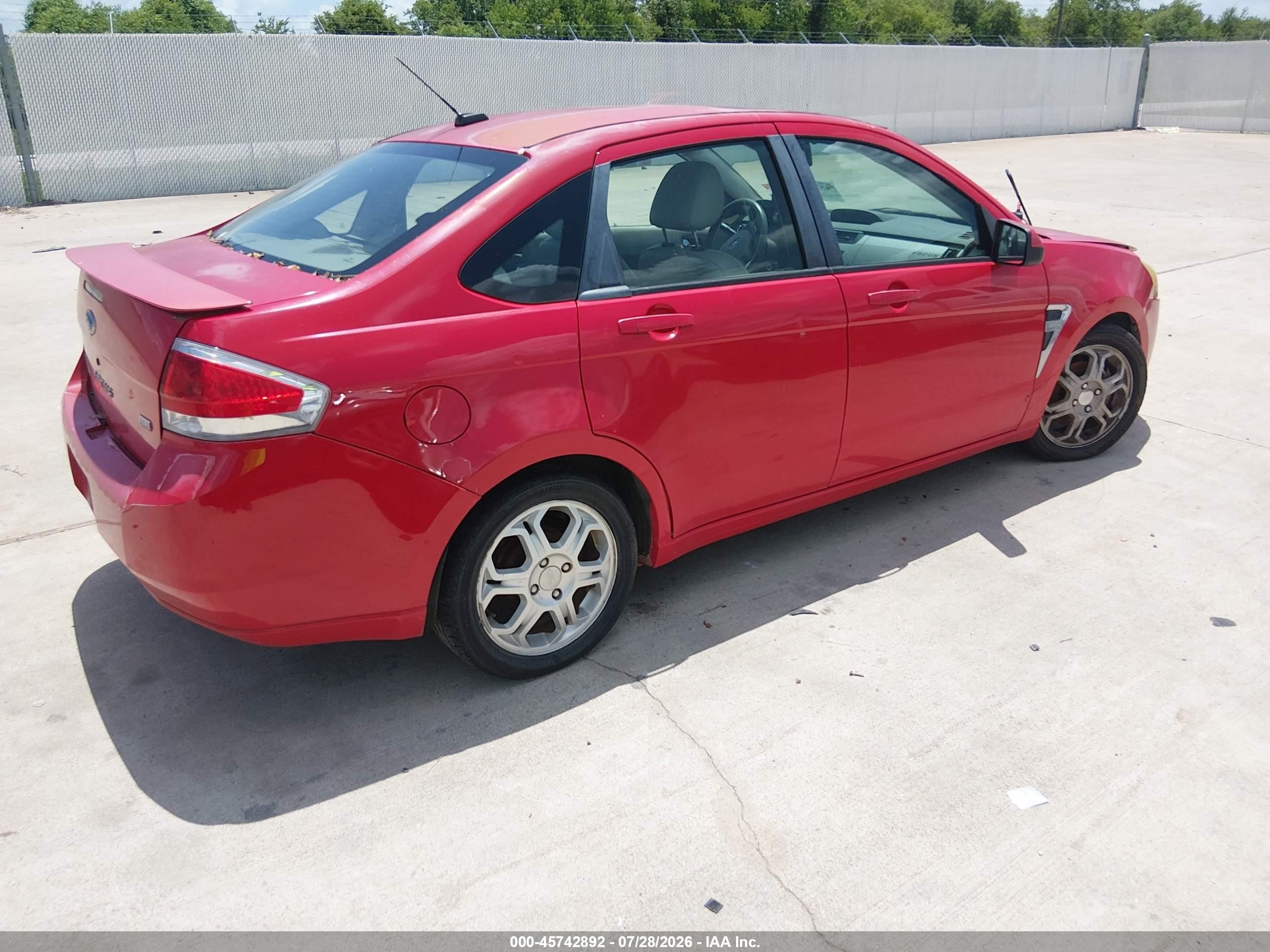 2008 Ford Focus Se/ses Red vin: 1FAHP35N48W248223