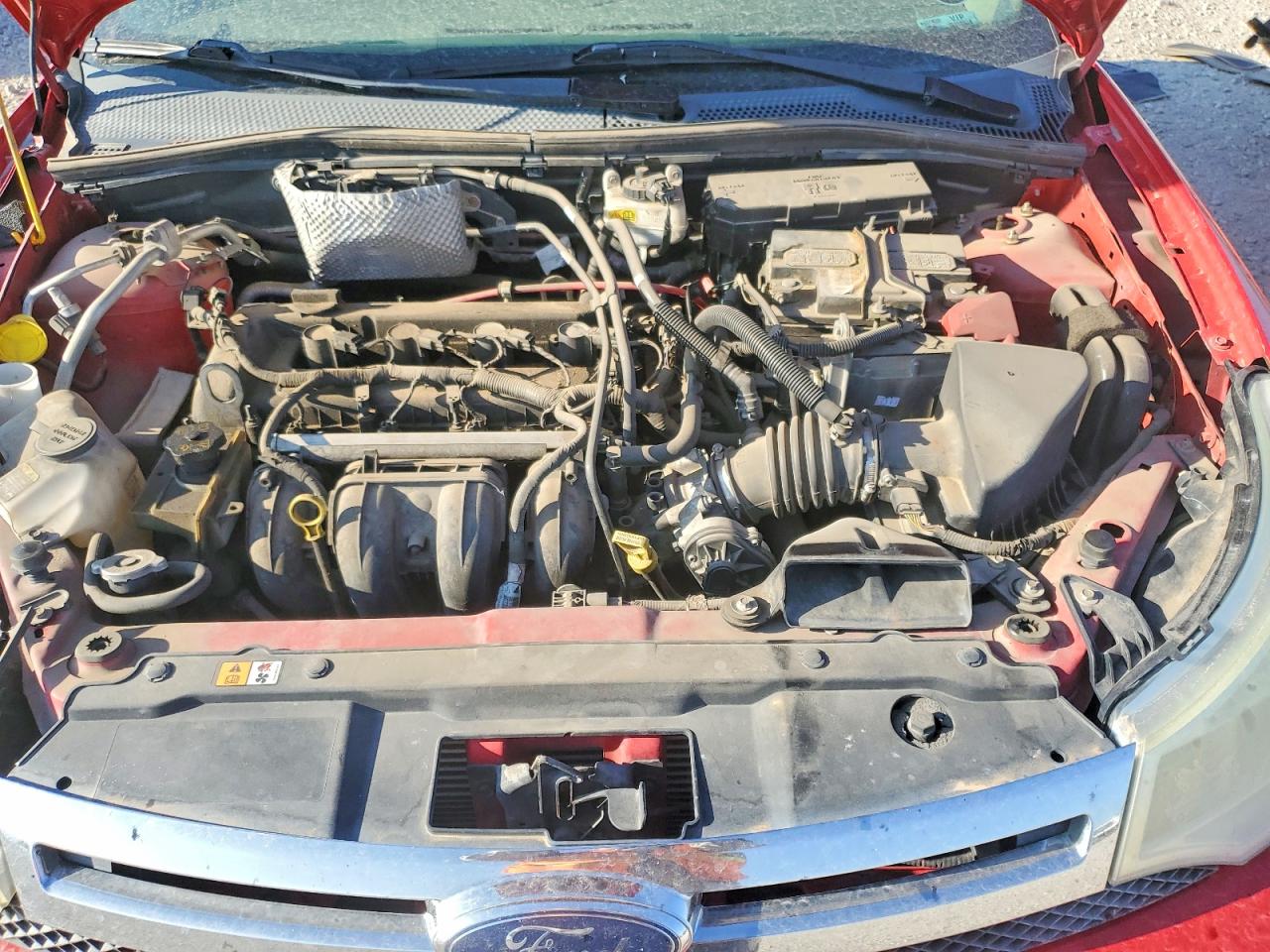 2008 Ford Focus Se Red vin: 1FAHP35N48W269783