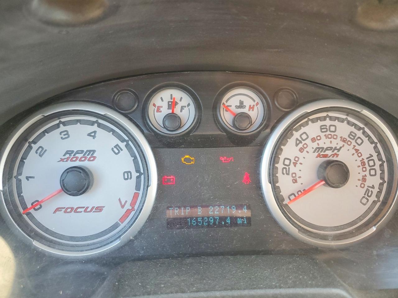2008 Ford Focus Se Red vin: 1FAHP35N48W269783