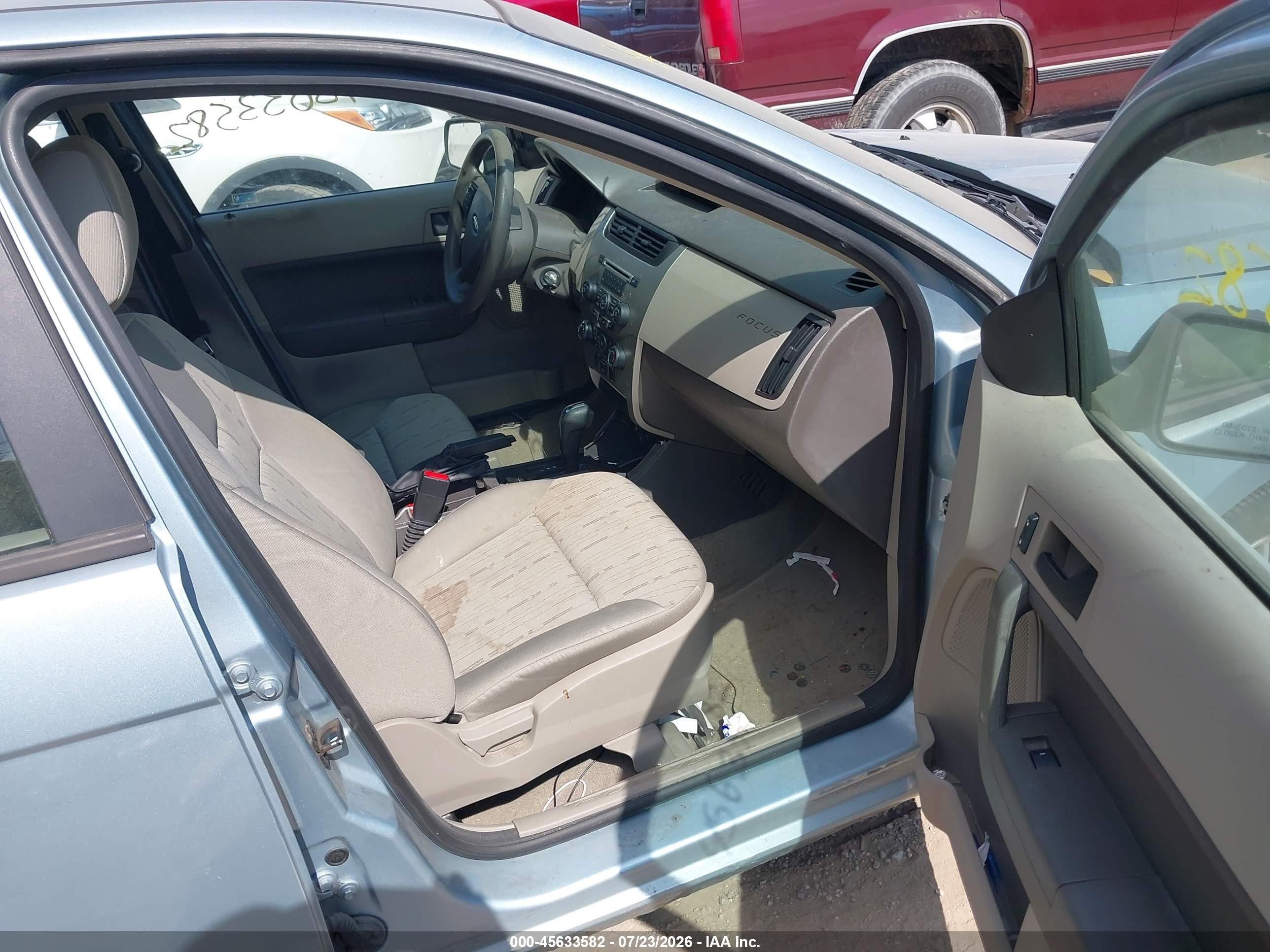 2009 Ford Focus Se Blue vin: 1FAHP35N49W136152