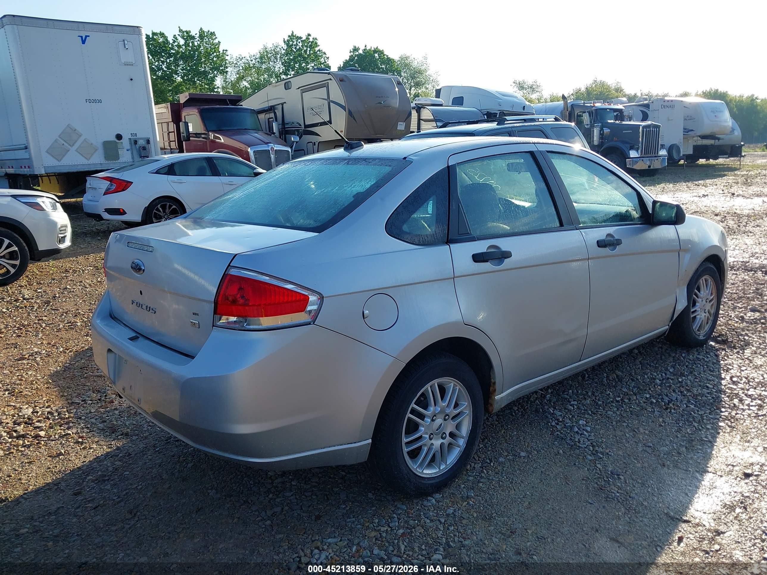 2009 Ford Focus Se Серебряный vin: 1FAHP35N49W138726