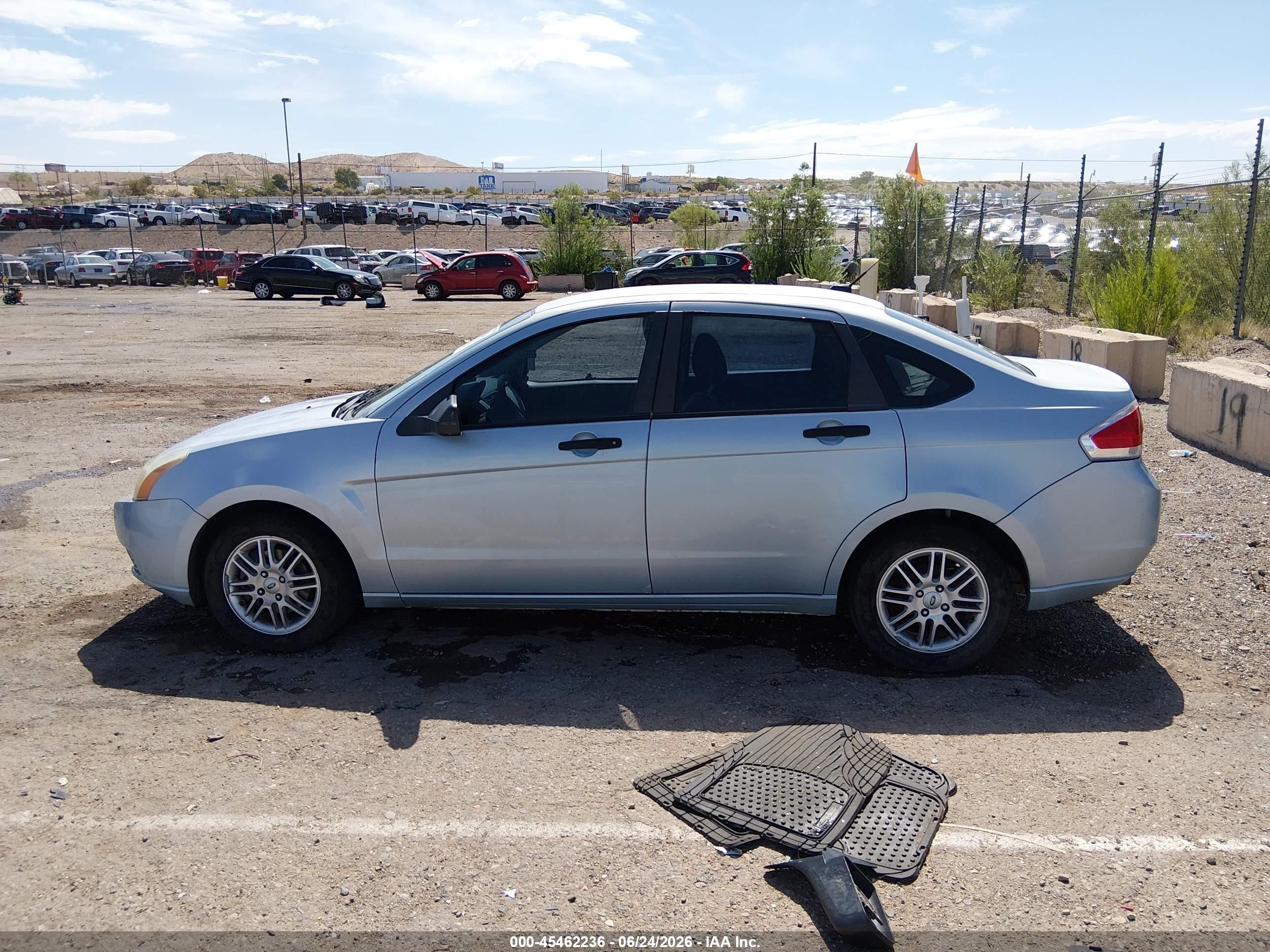 2009 Ford Focus Se Blue vin: 1FAHP35N49W149063