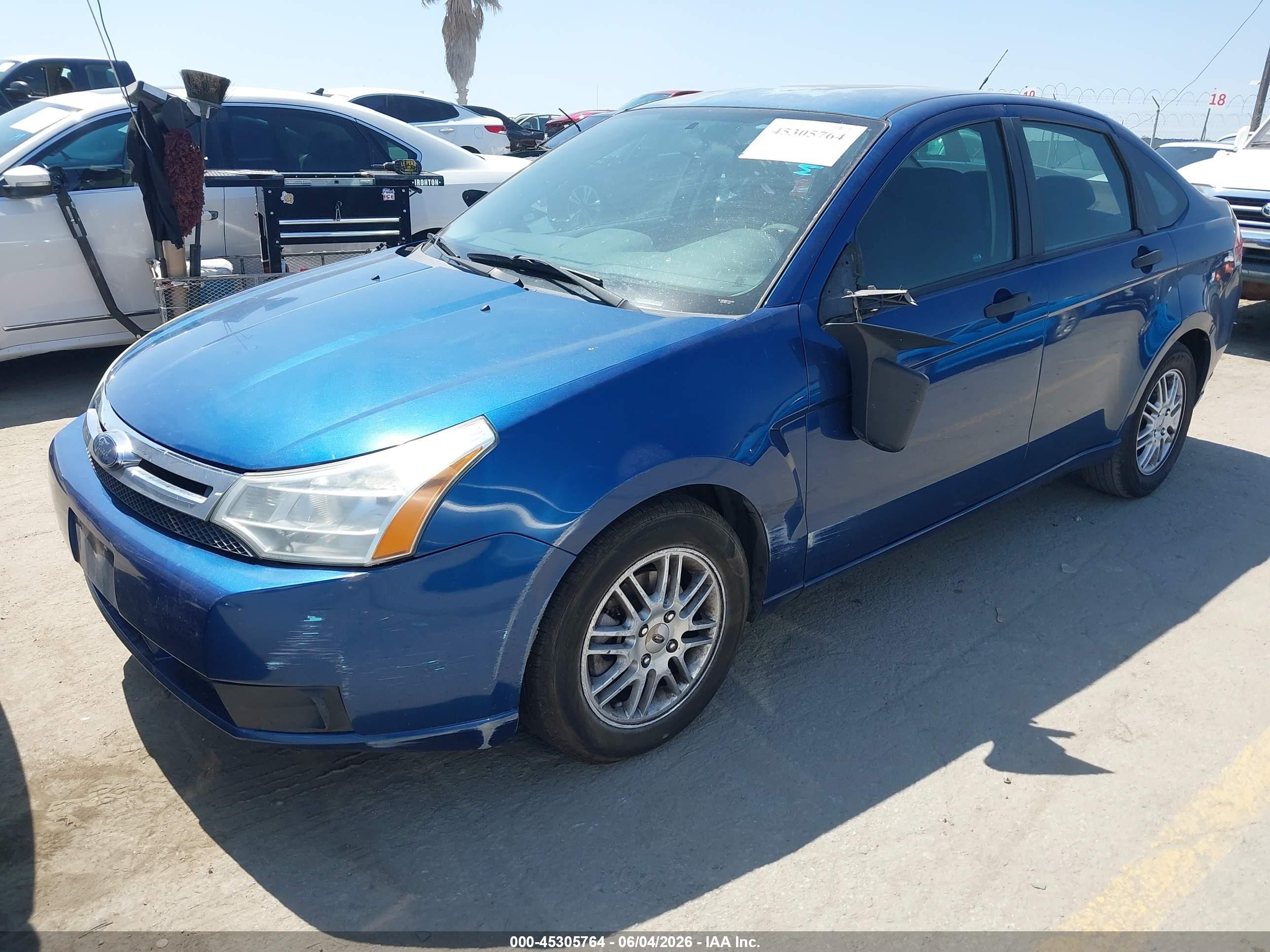 2009 Ford Focus Se Blue vin: 1FAHP35N49W176652