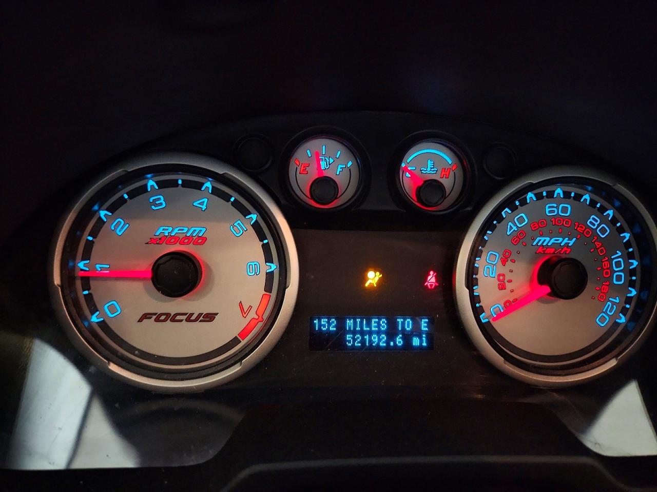 2009 Ford Focus Se Белый vin: 1FAHP35N49W230550