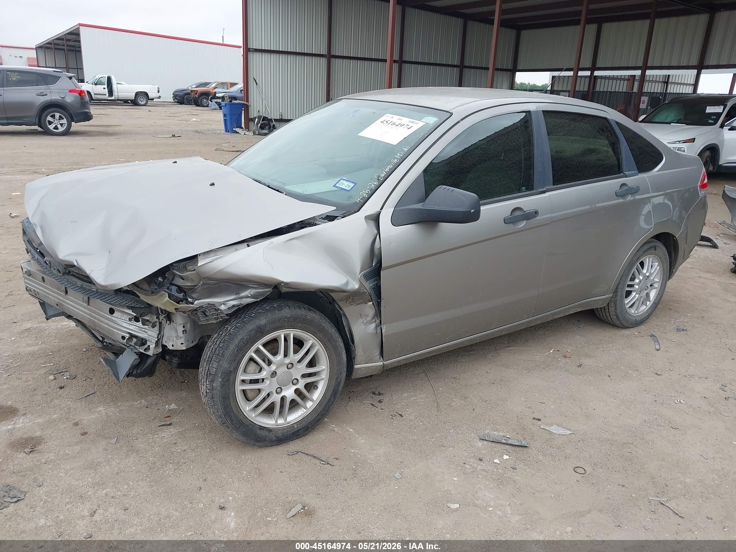 2008 Ford Focus Se/ses Tan vin: 1FAHP35N58W170969
