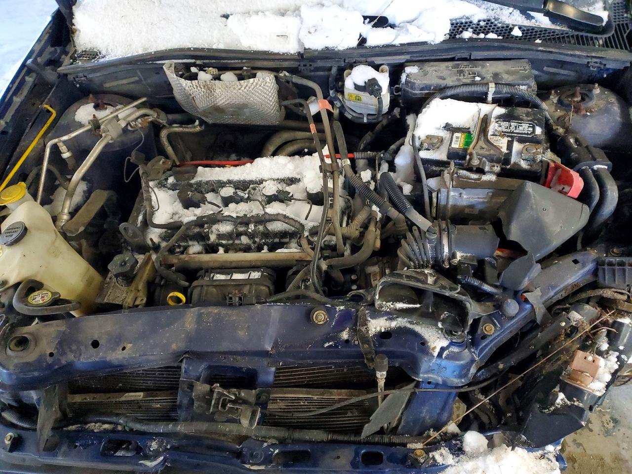 2008 Ford Focus Se Синий vin: 1FAHP35N58W220012