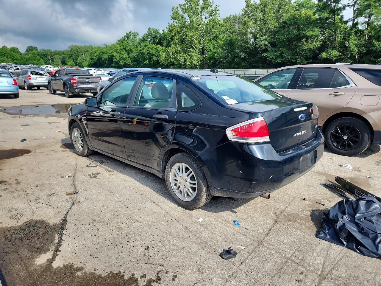 2008 Ford Focus Se Black vin: 1FAHP35N58W220849