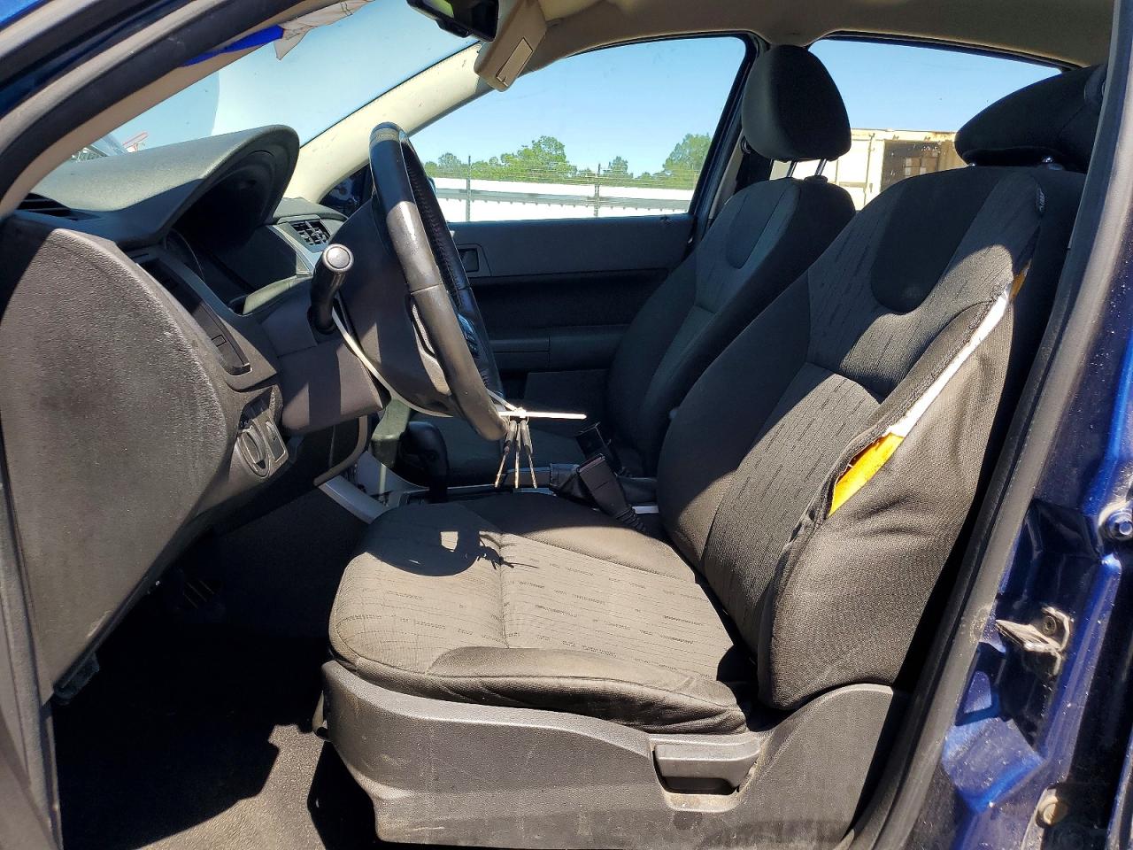 2008 Ford Focus Se Blue vin: 1FAHP35N58W225856