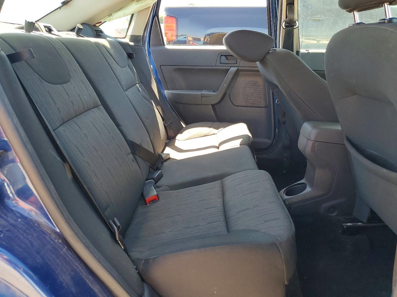 2008 Ford Focus Se Blue vin: 1FAHP35N58W225856