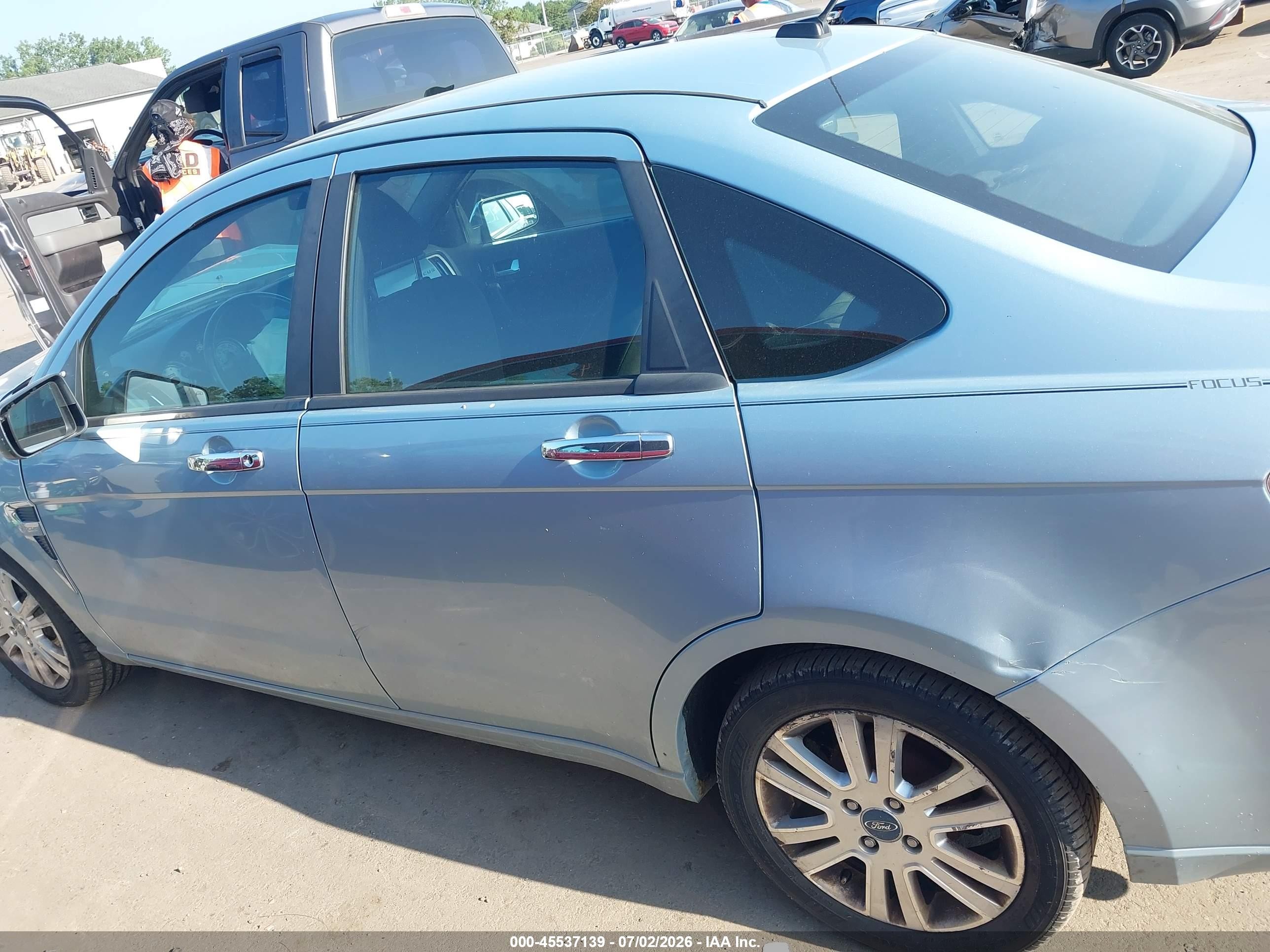 2008 Ford Focus Se/ses Синий vin: 1FAHP35N58W244729