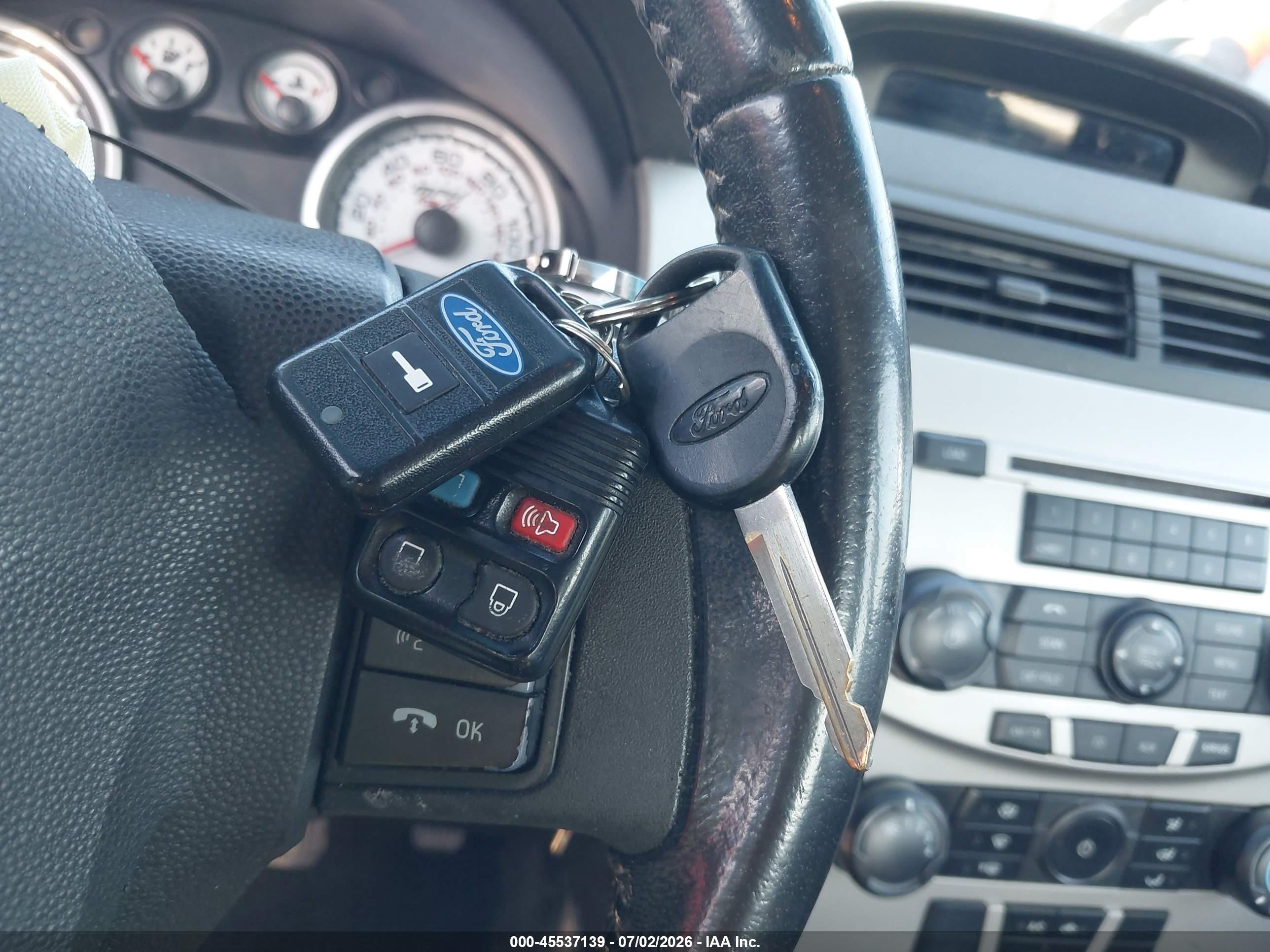 2008 Ford Focus Se/ses Синий vin: 1FAHP35N58W244729