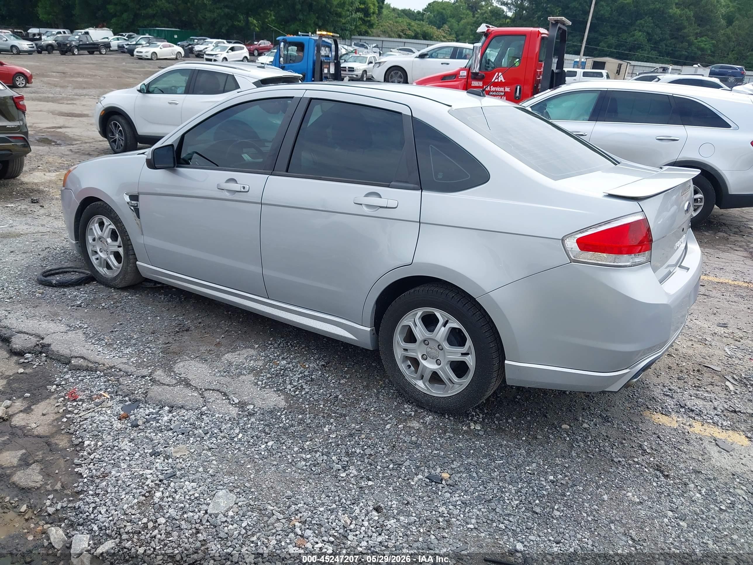2008 Ford Focus Se/ses Silver vin: 1FAHP35N58W252555