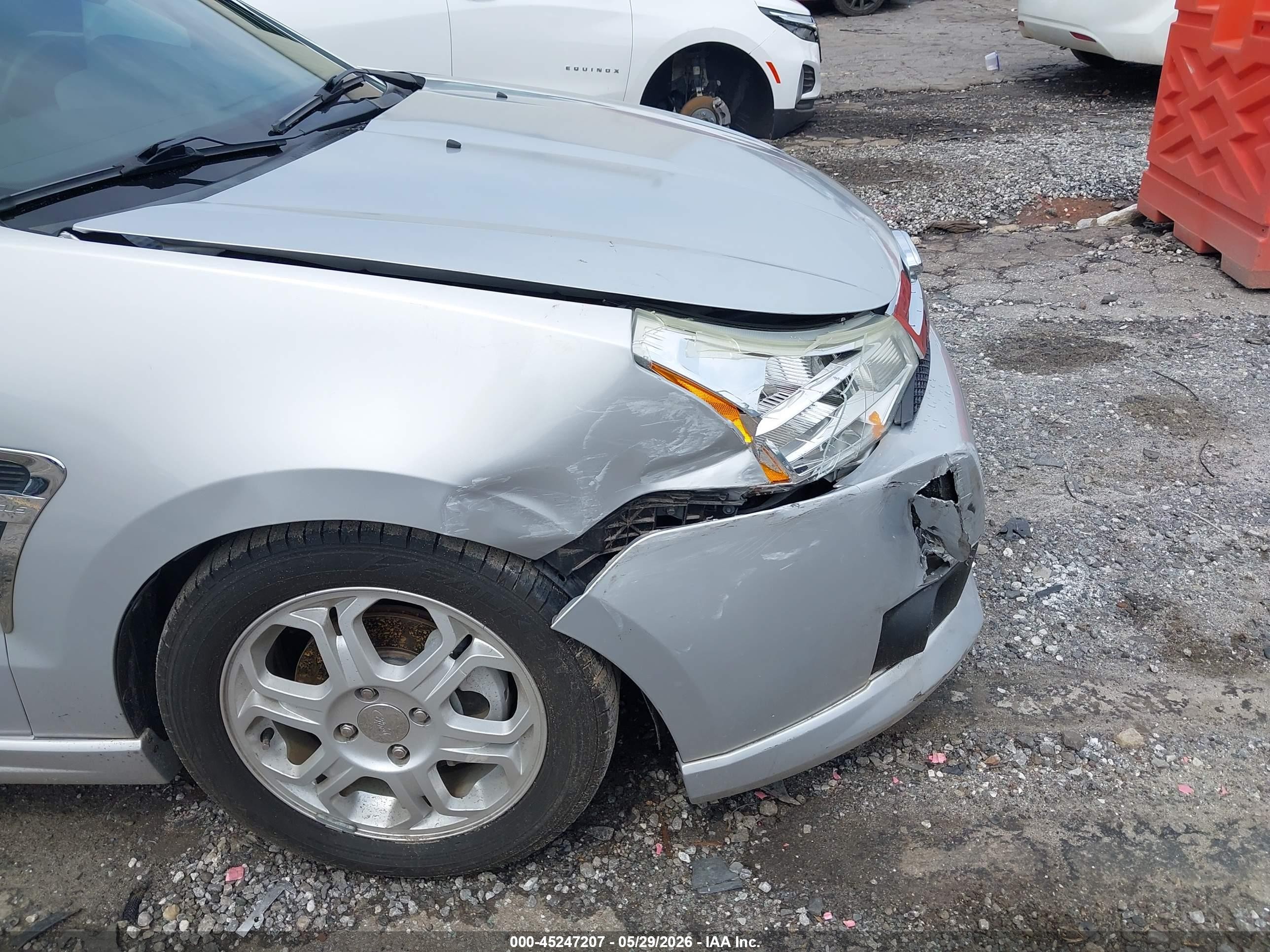 2008 Ford Focus Se/ses Silver vin: 1FAHP35N58W252555