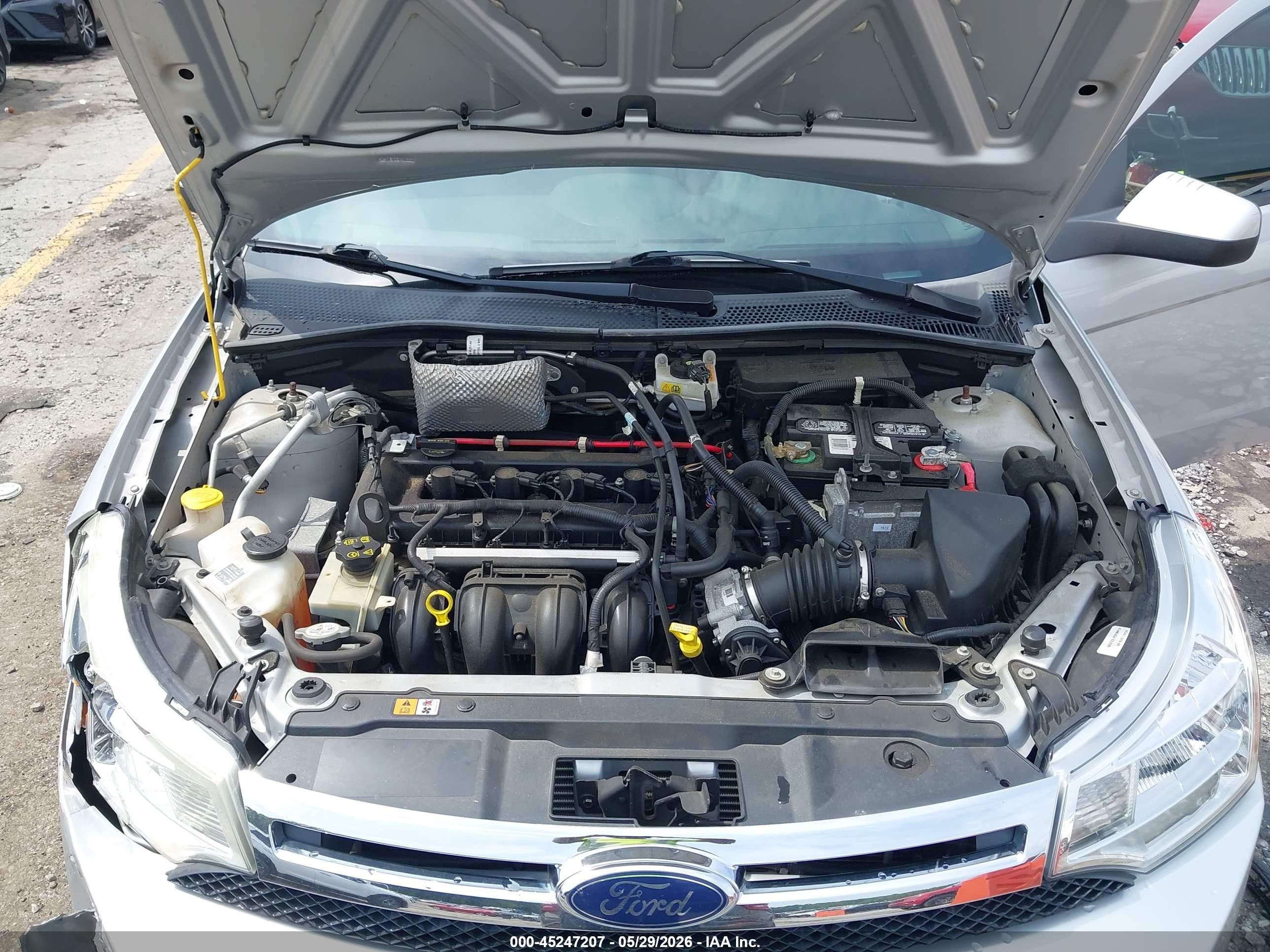 2008 Ford Focus Se/ses Silver vin: 1FAHP35N58W252555