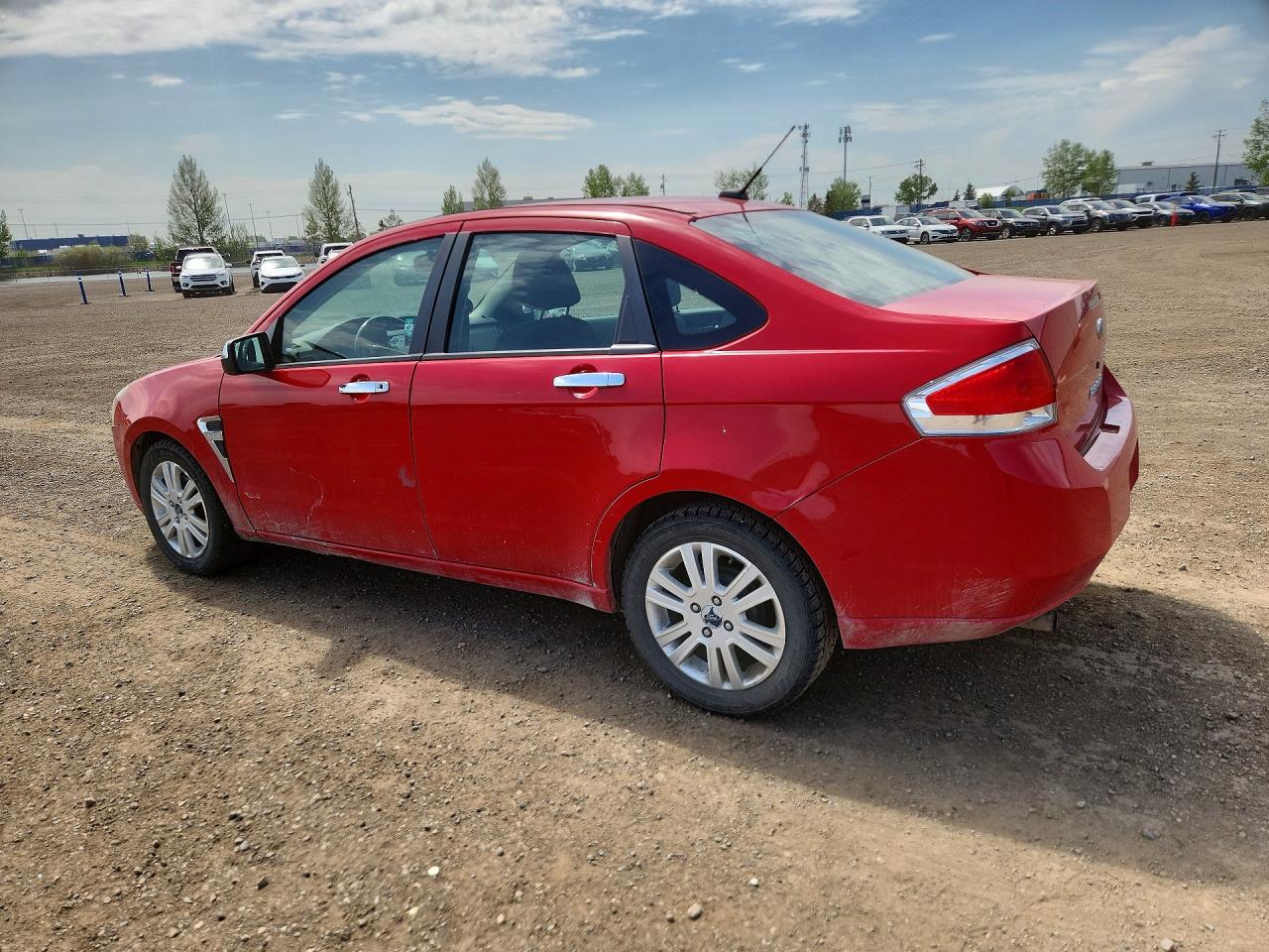 2008 Ford Focus Se Red vin: 1FAHP35N58W292053