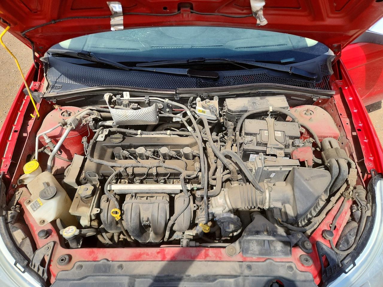 2008 Ford Focus Se Red vin: 1FAHP35N58W292053