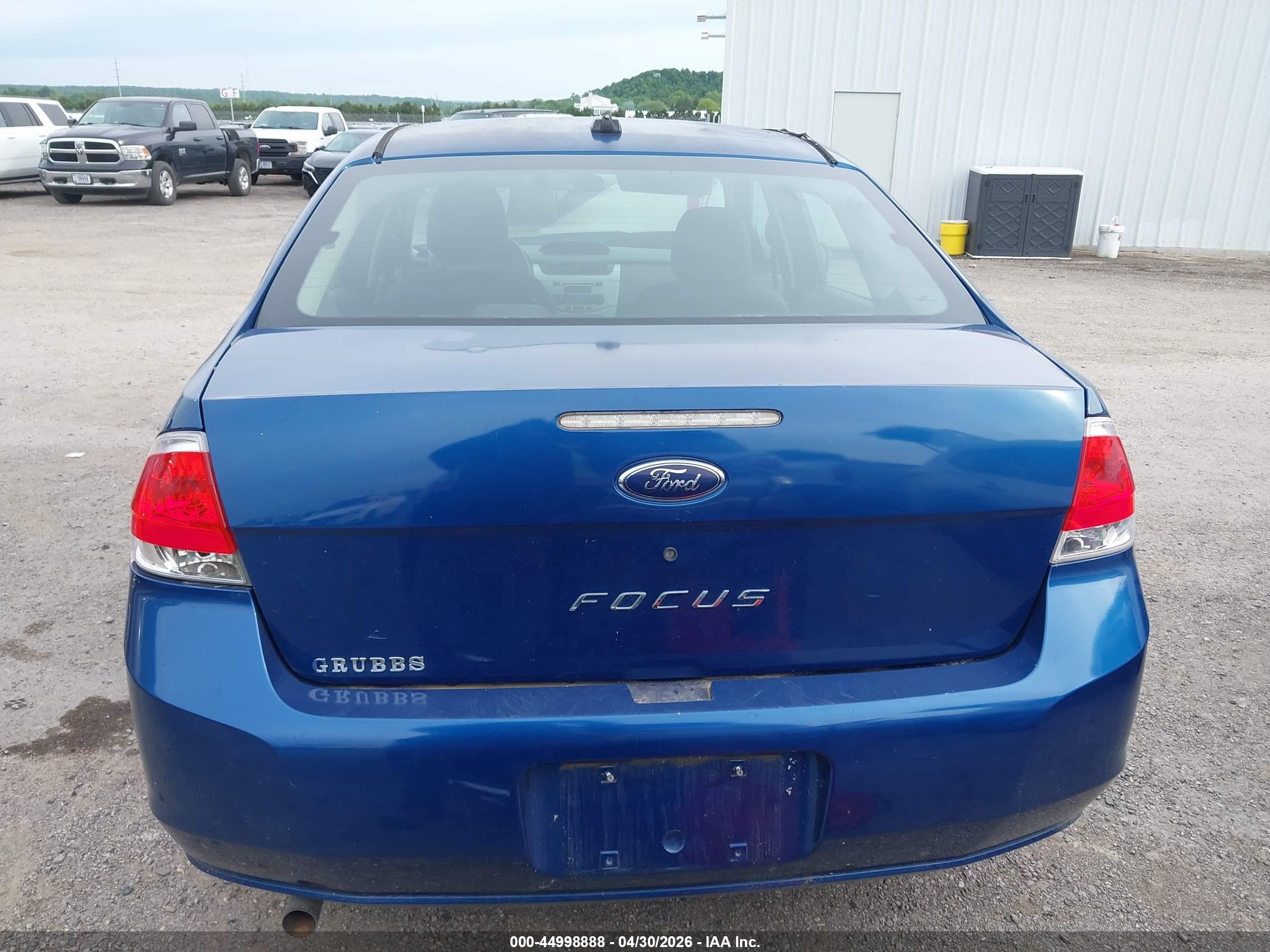 2008 Ford Focus Se/ses Blue vin: 1FAHP35N58W294174