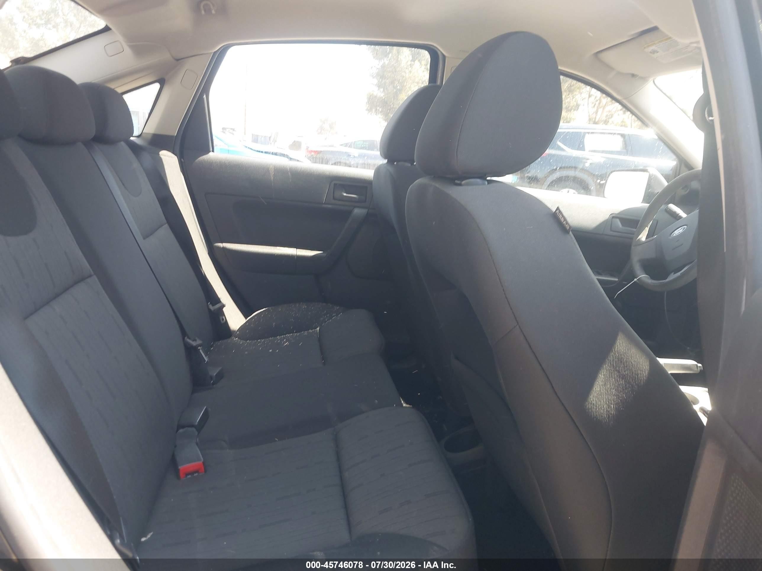 2009 Ford Focus Se Black vin: 1FAHP35N59W148469